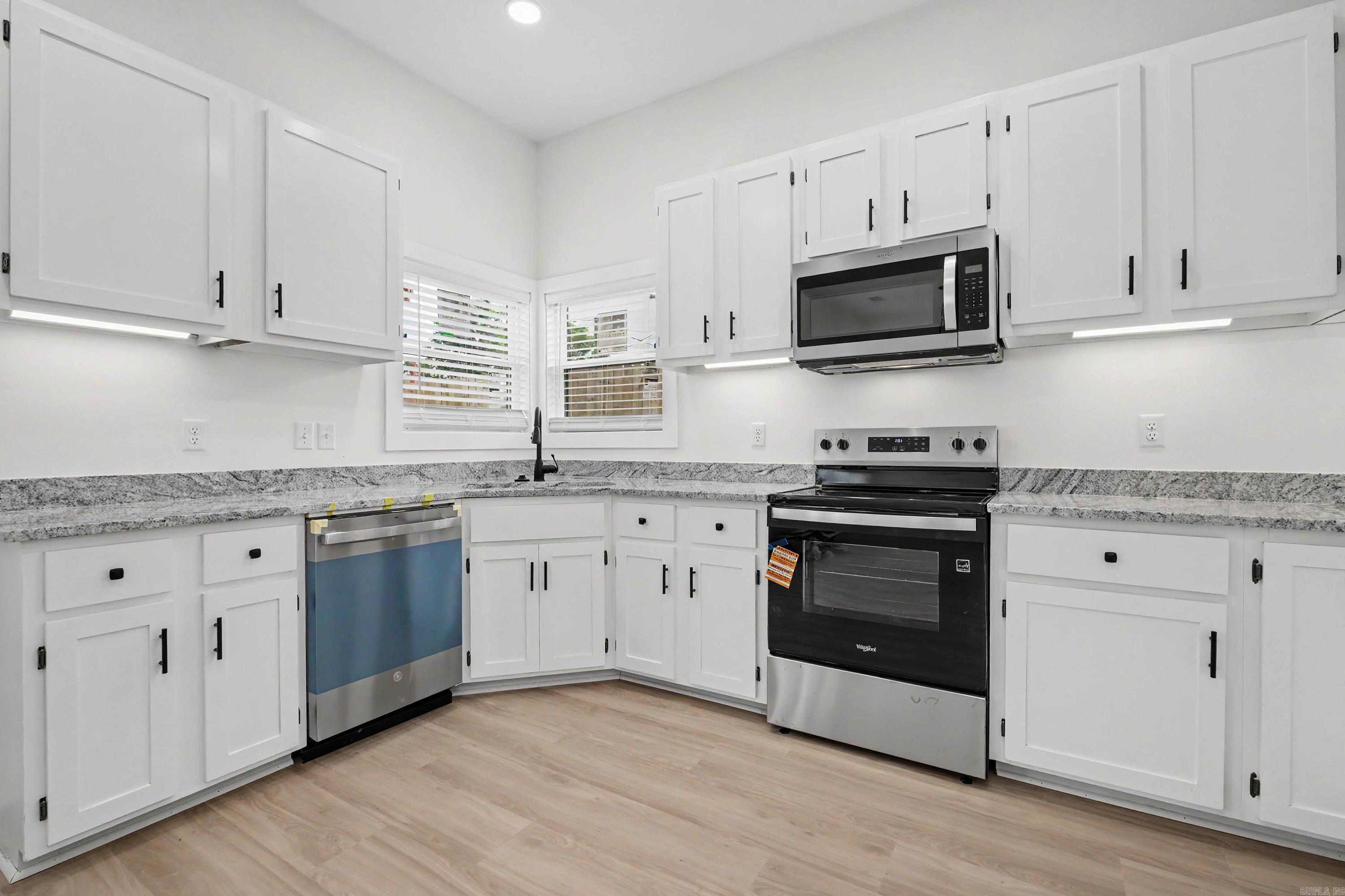 101 Montana Avenue Property Photo 10