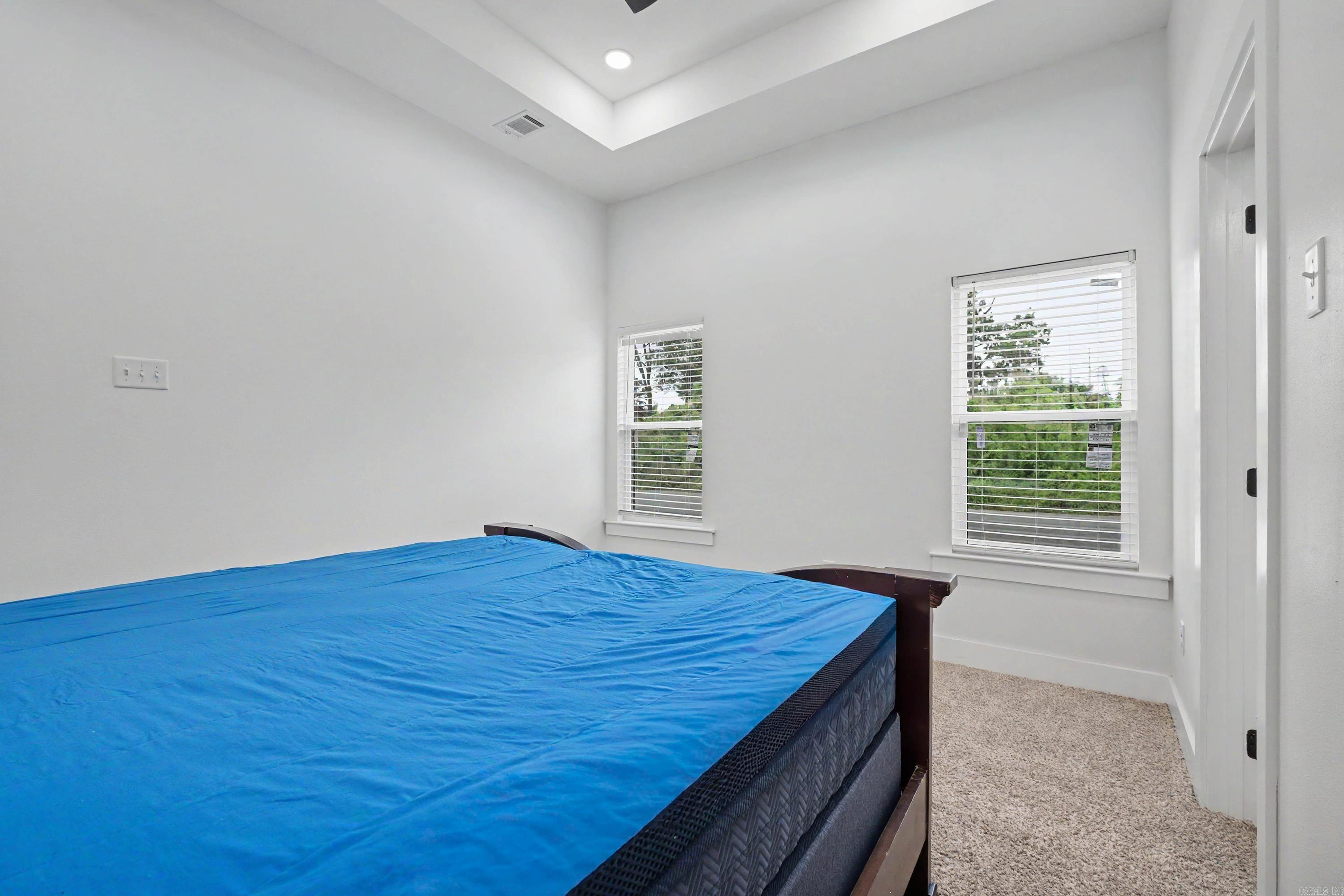 101 Montana Avenue Property Photo 14