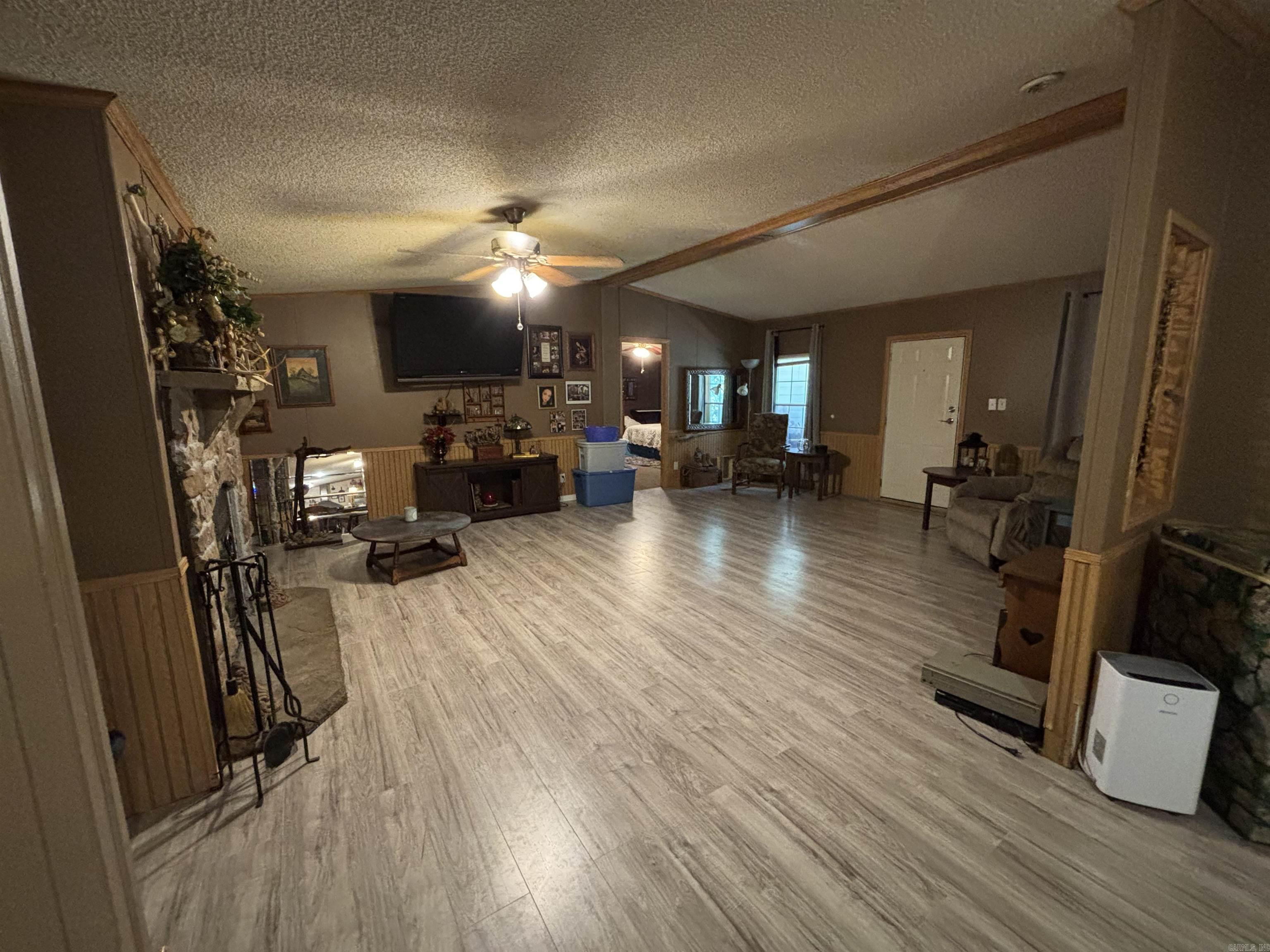 14130 Dollarway Rd. Property Photo 11
