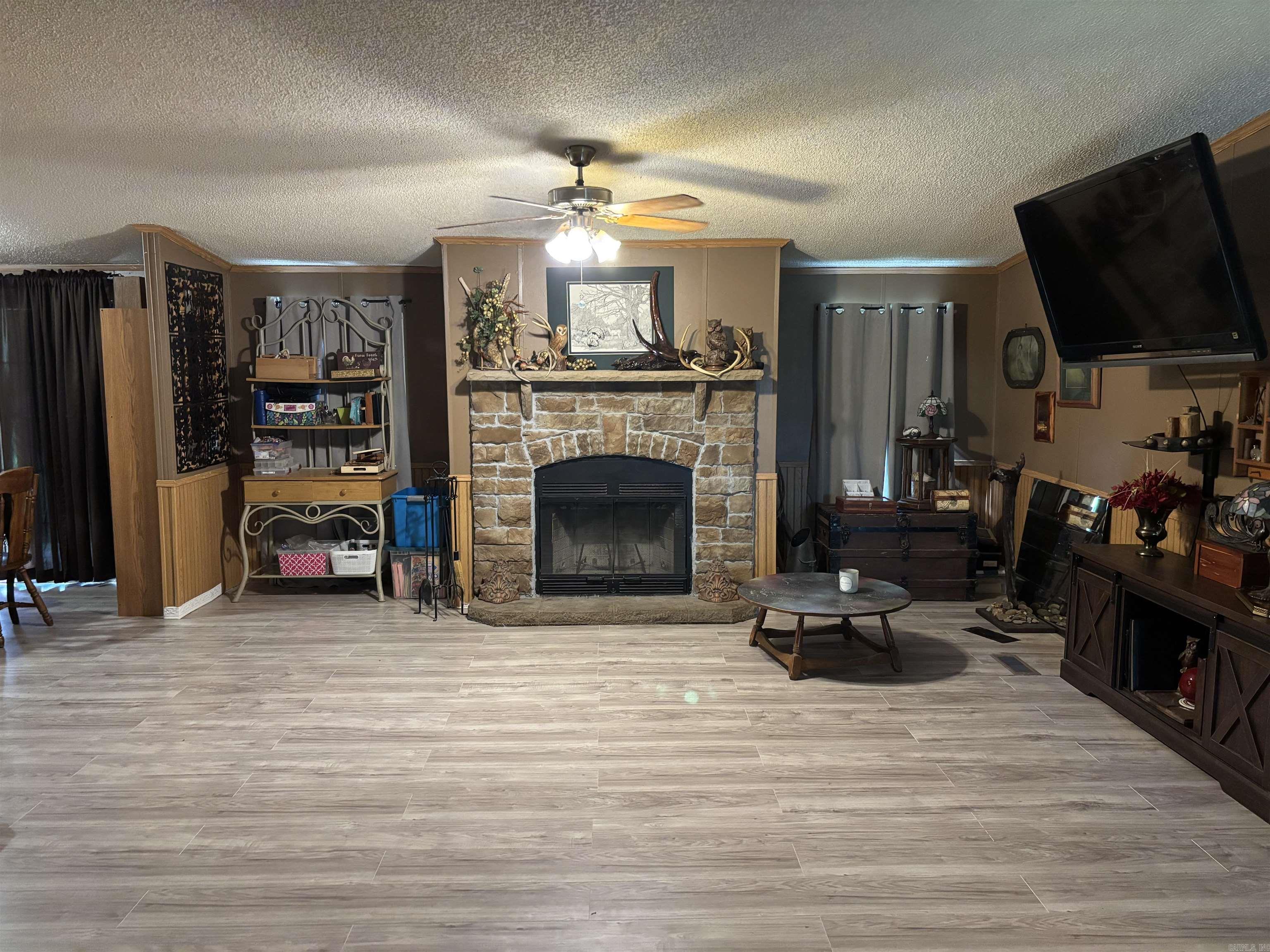 14130 Dollarway Rd. Property Photo 12