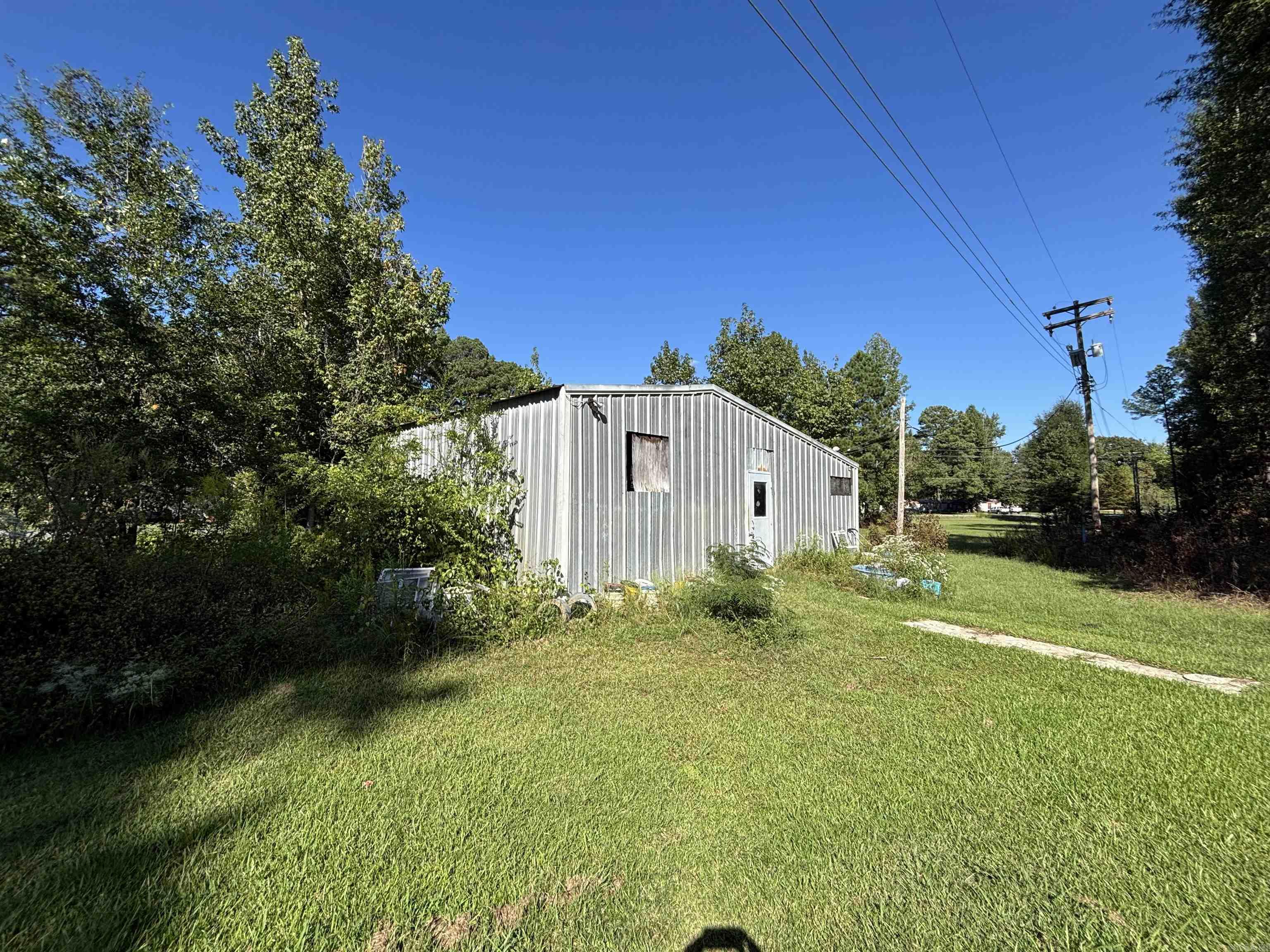 14130 Dollarway Rd. Property Photo 15