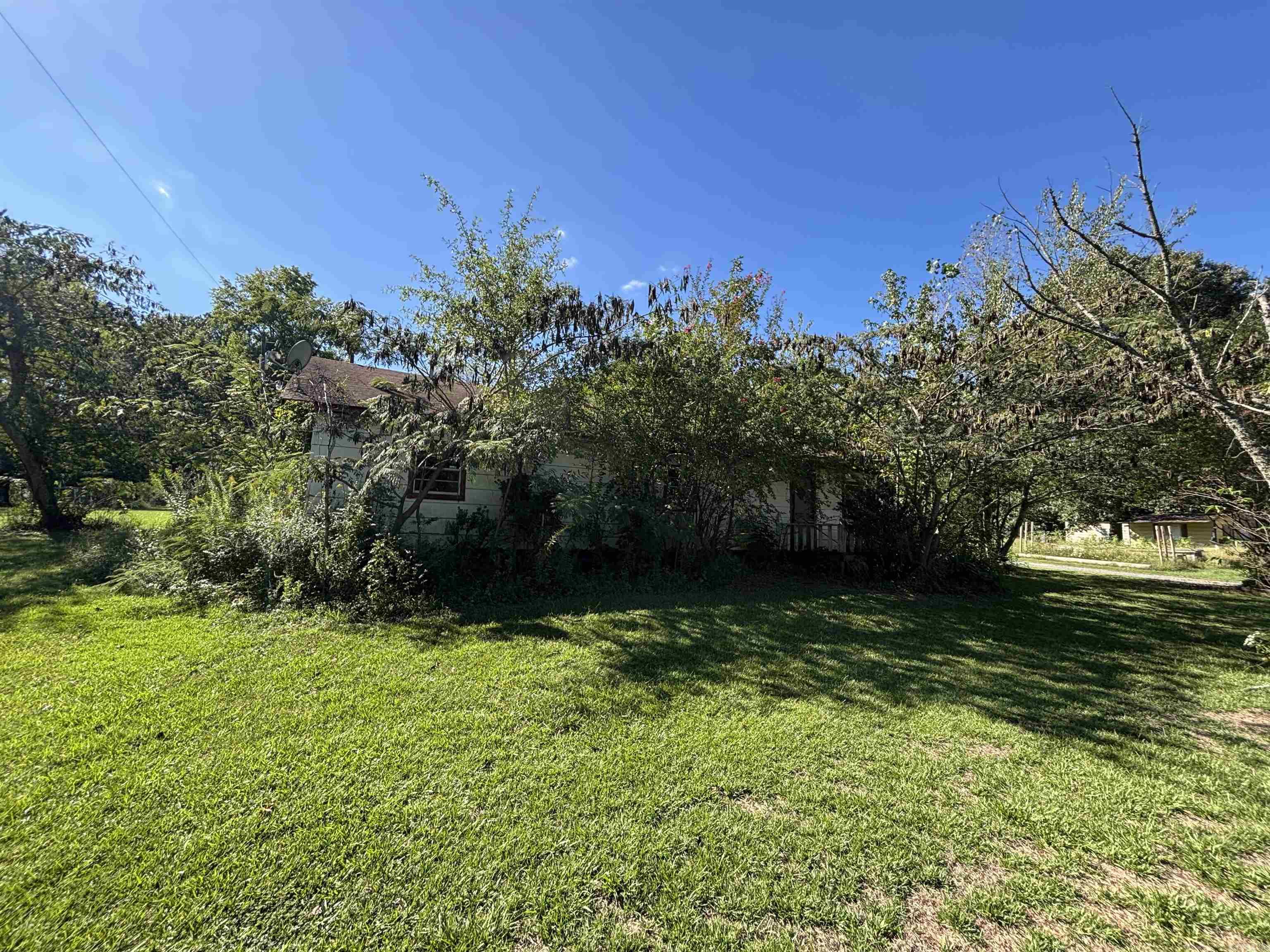 14130 Dollarway Rd. Property Photo 20
