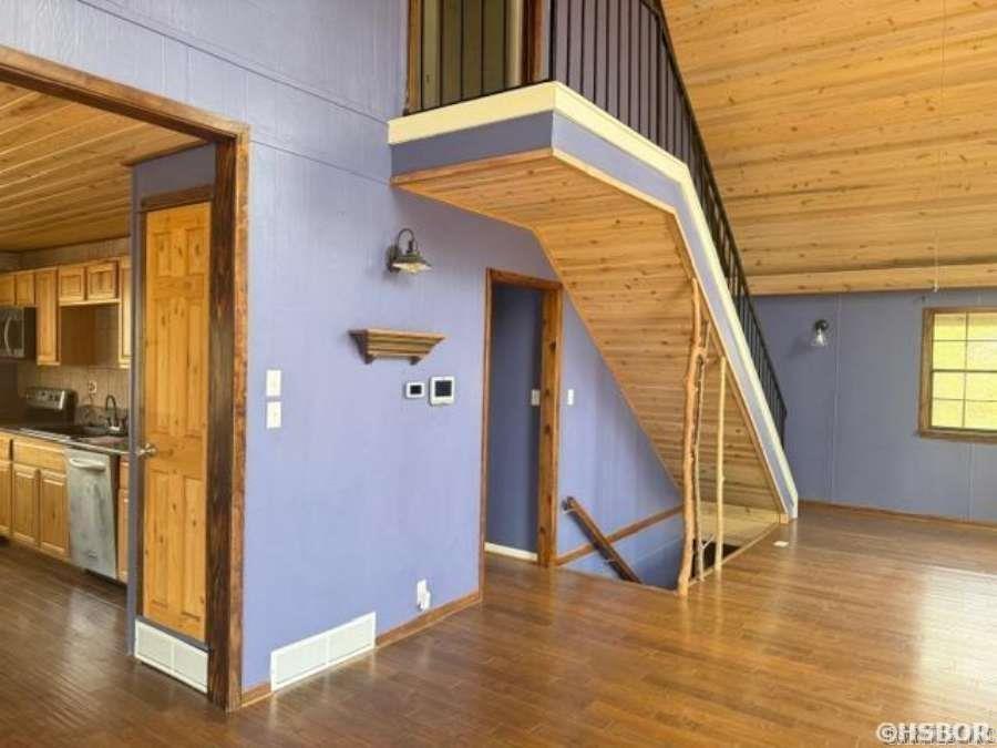 58 Hummingbird Lane Property Photo 9