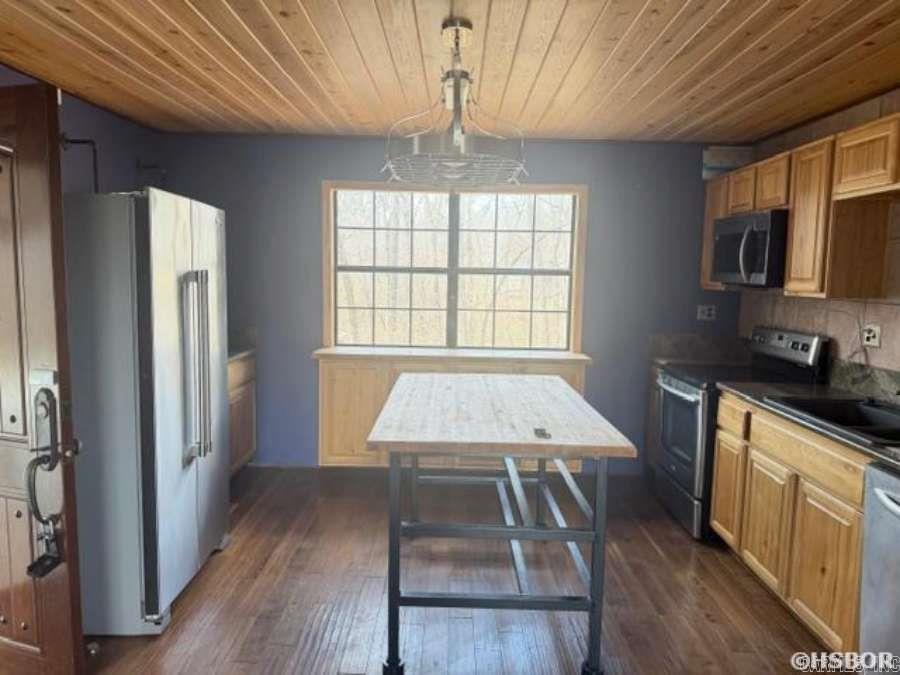 58 Hummingbird Lane Property Photo 29