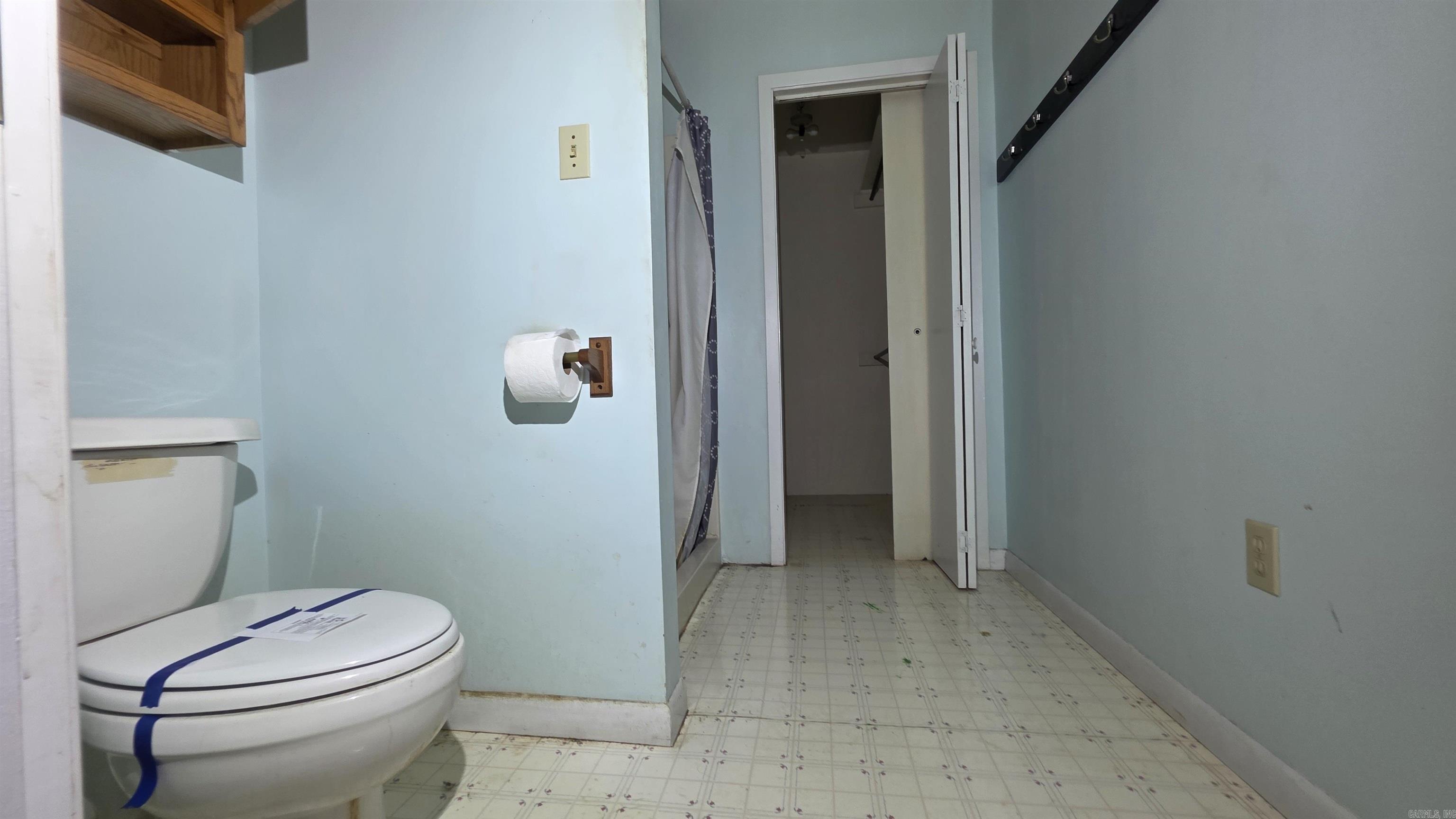 207 W Central Street Property Photo 15