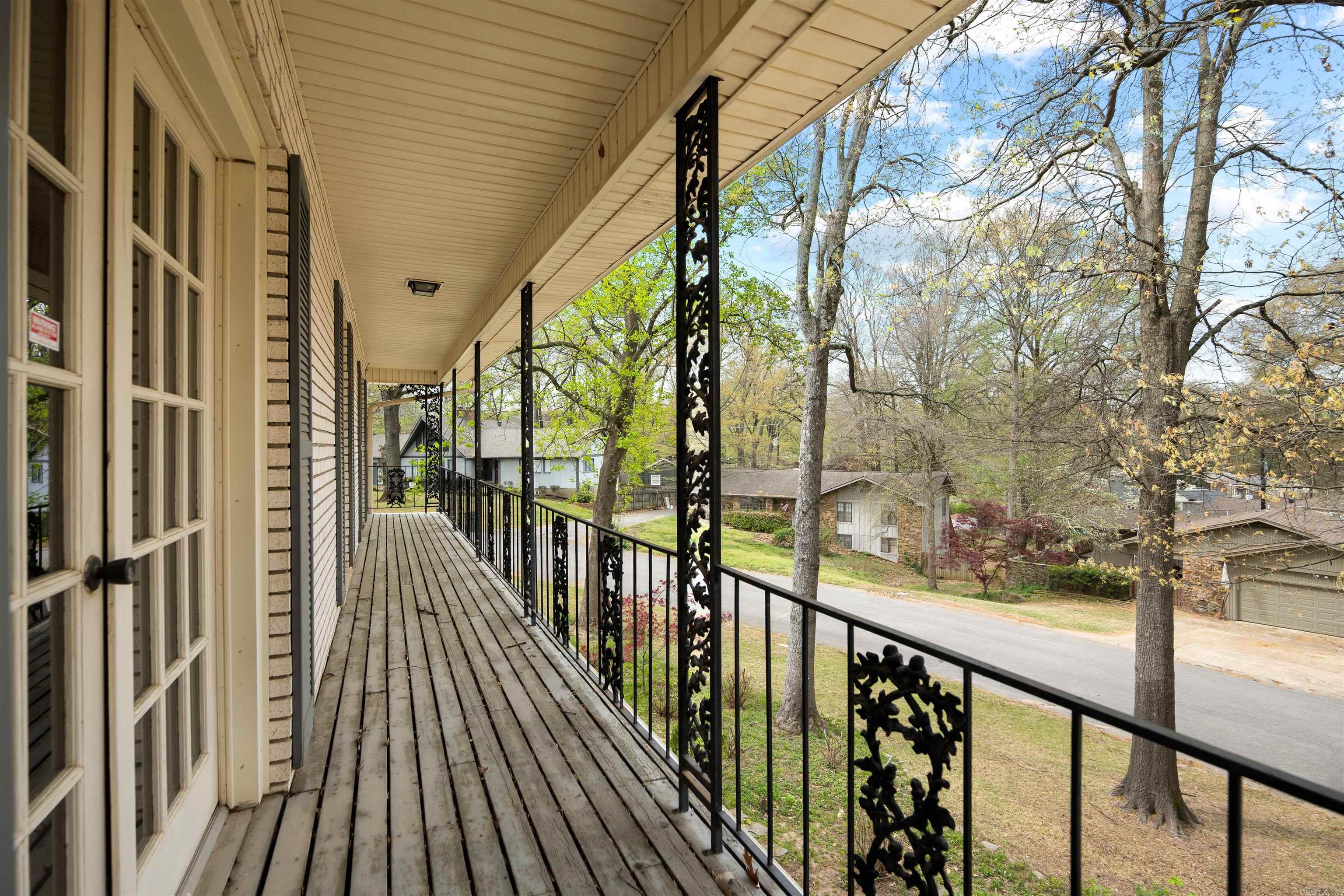 1407 Redbud Property Photo 39
