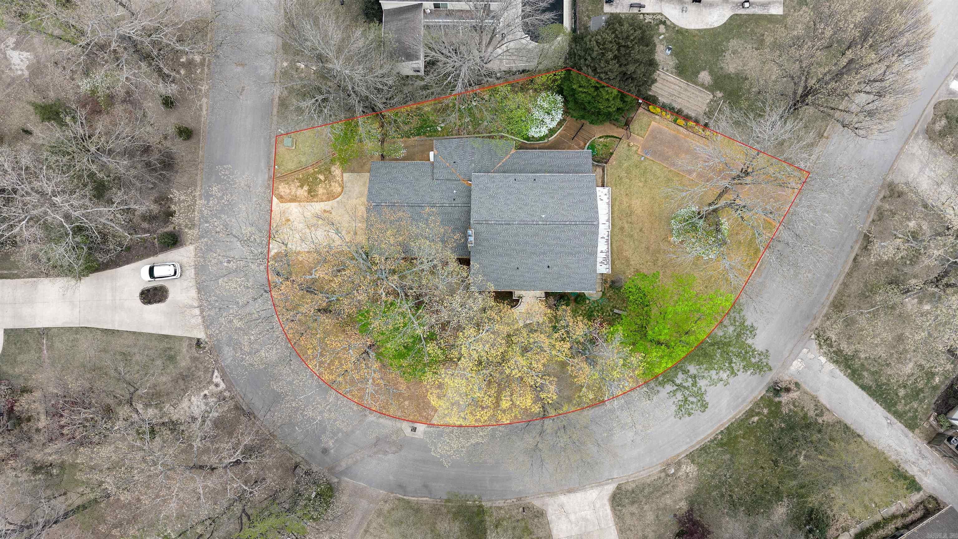 1407 Redbud Property Photo 45