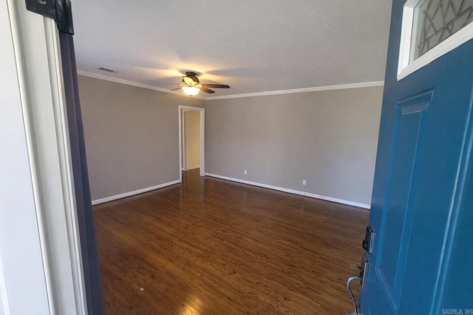 130 Sheridan Road Property Photo 3
