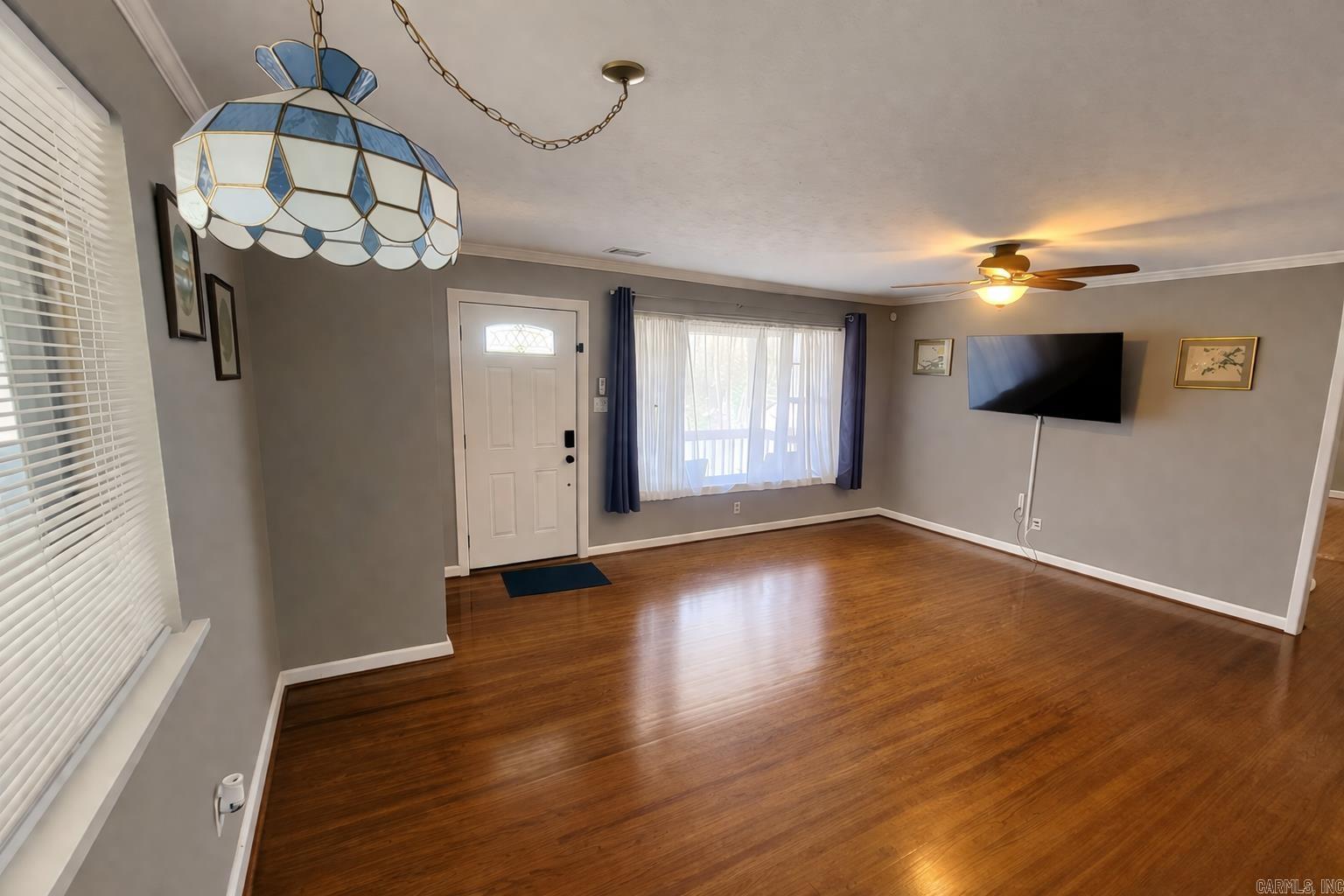 130 Sheridan Road Property Photo 7
