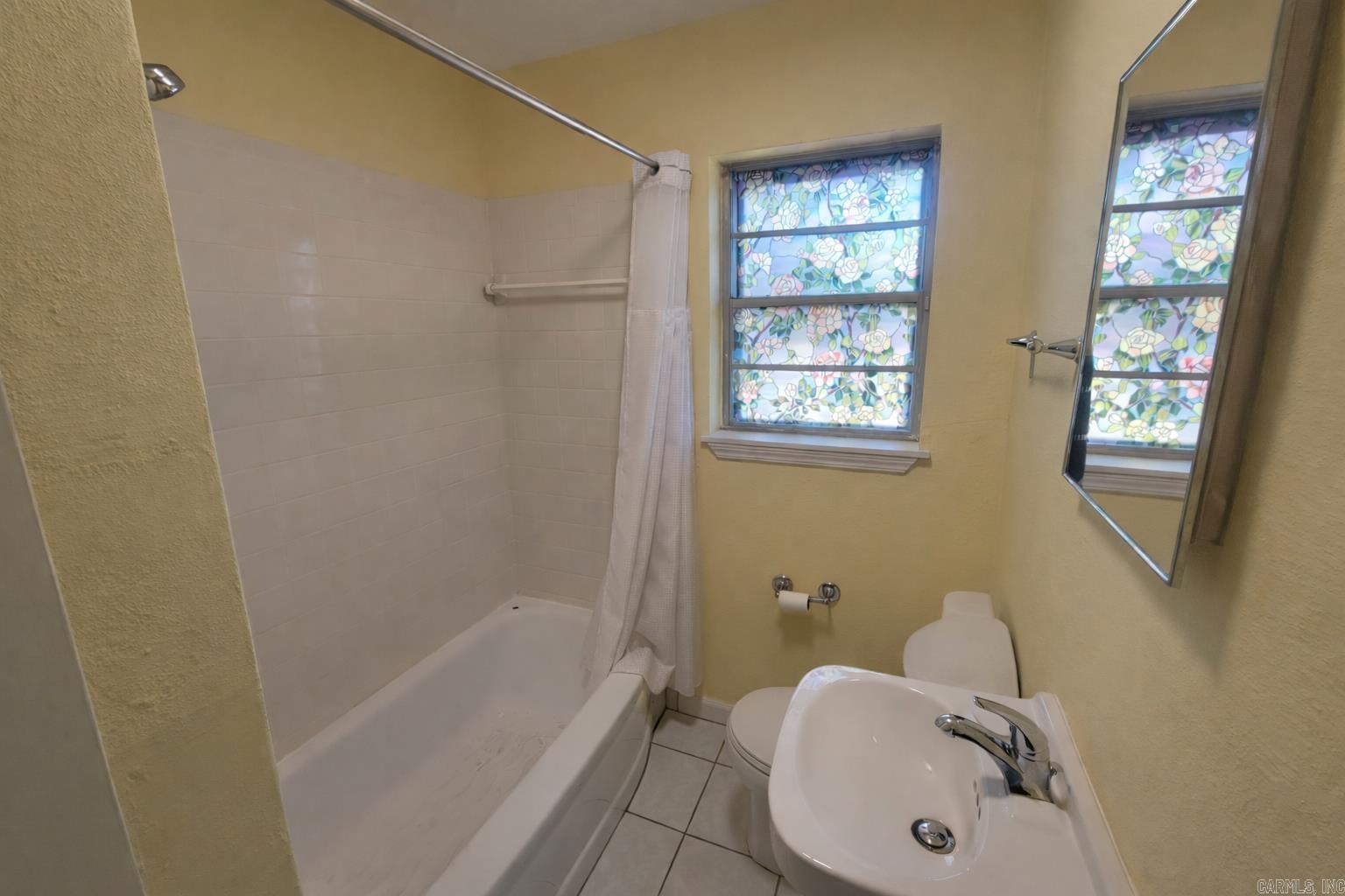 130 Sheridan Road Property Photo 17