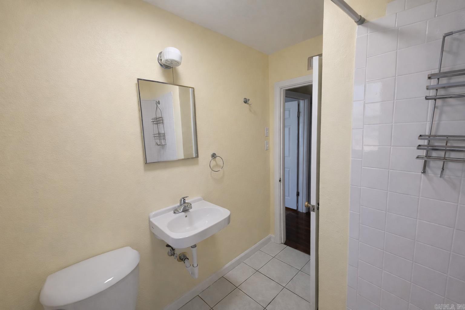 130 Sheridan Road Property Photo 18