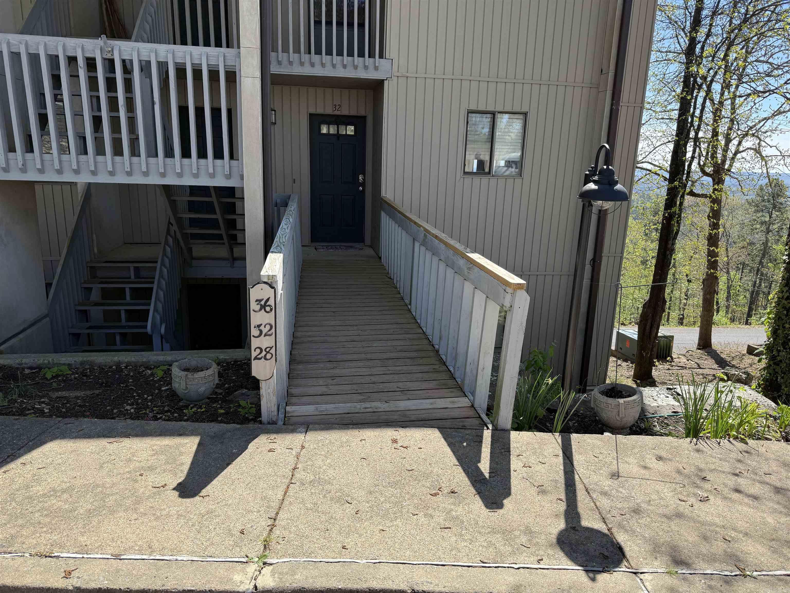 125 Chelsea Dr. #28 328 Property Photo 2