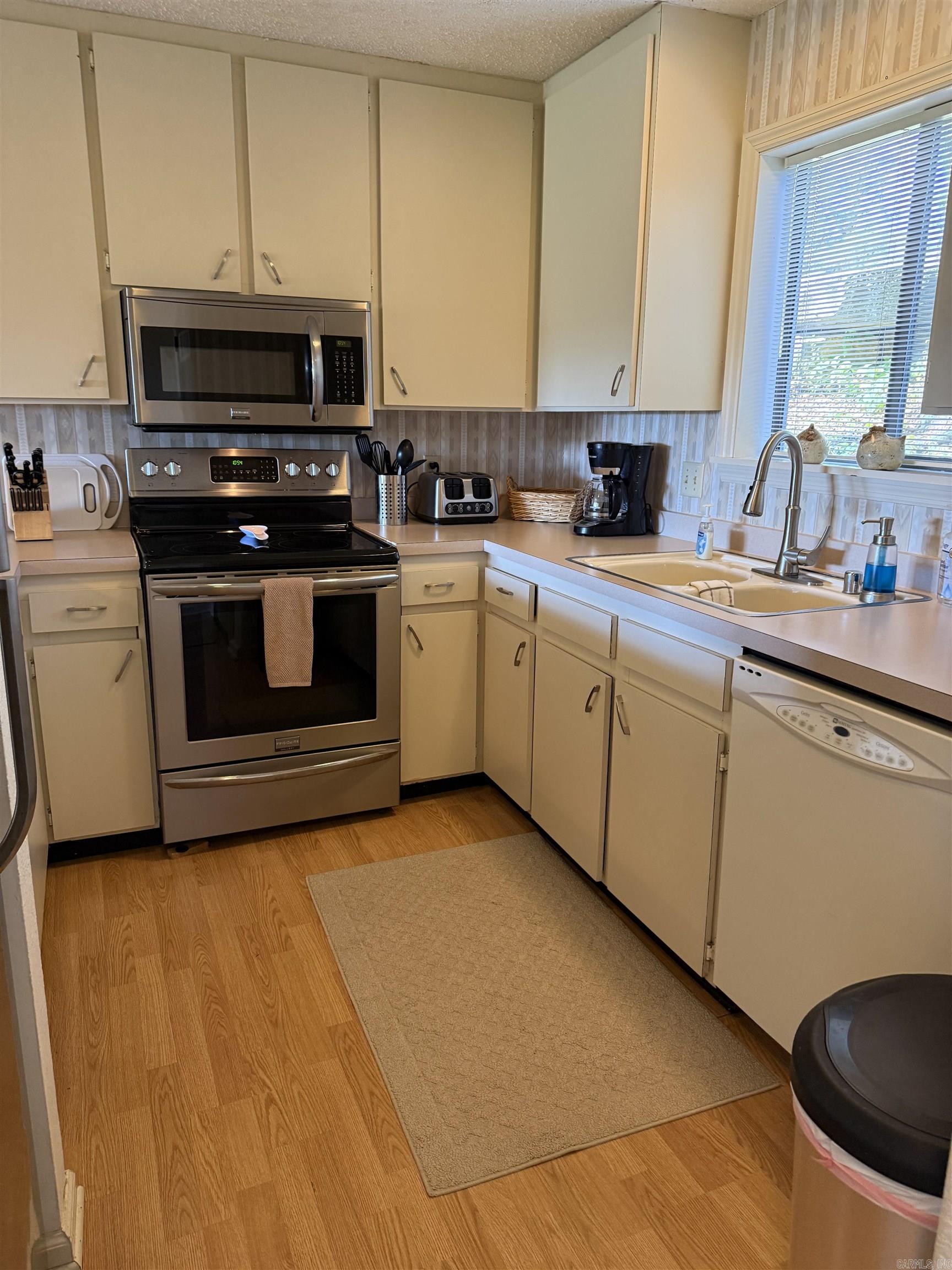 125 Chelsea Dr. #28 328 Property Photo 17