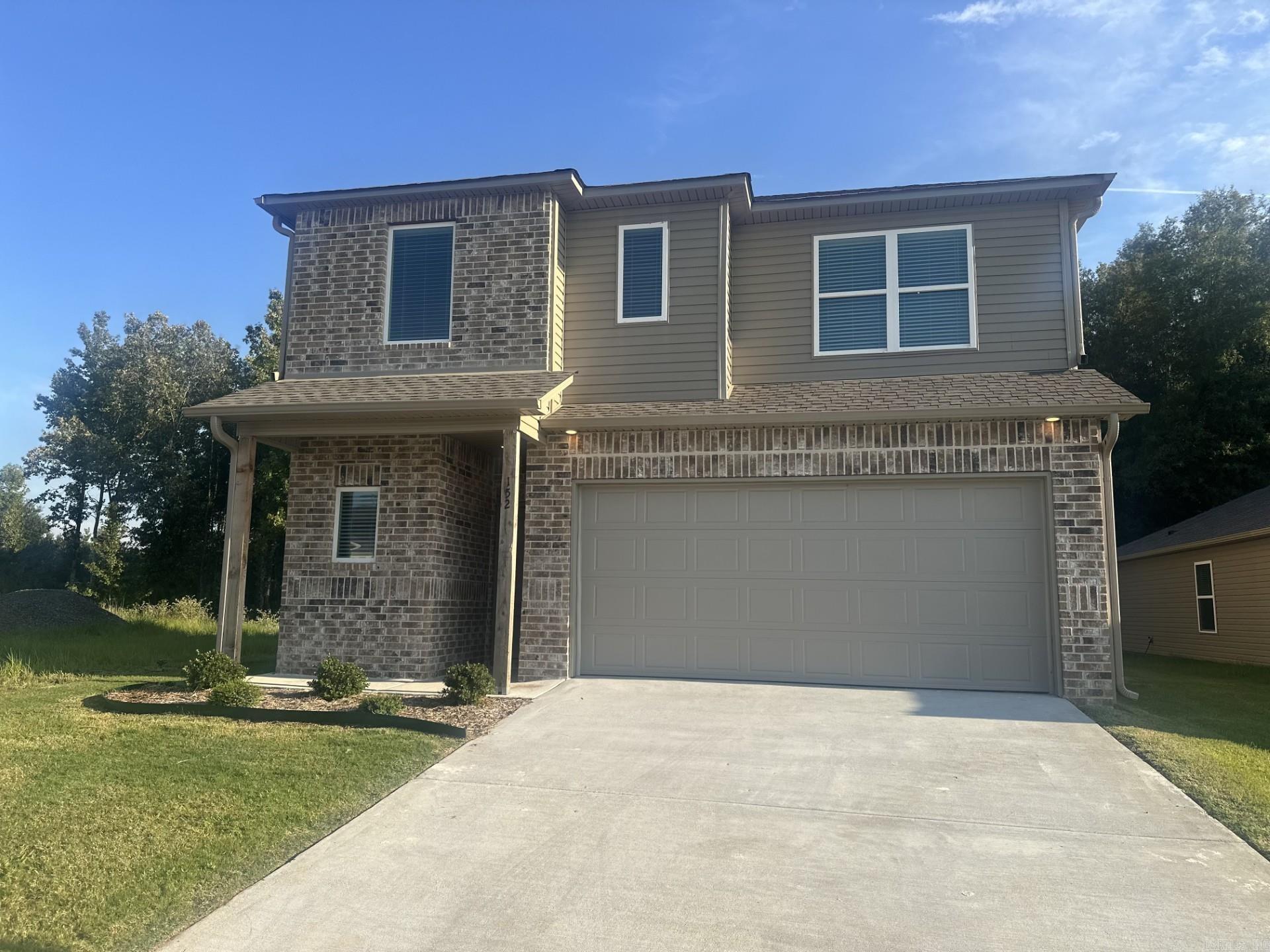 152 Jonathan Drive Property Photo 1