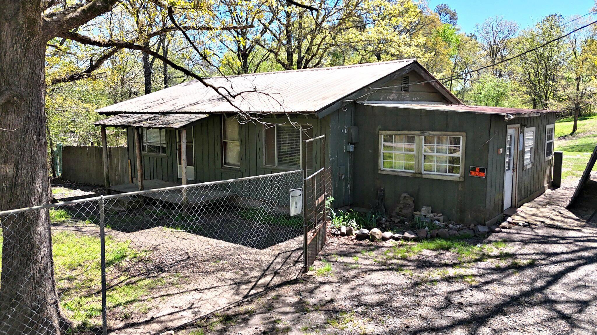 118 Polk Road 76 E Property Photo 1