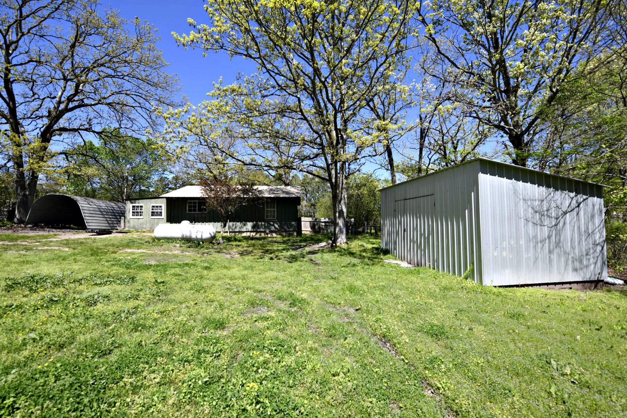 118 Polk Road 76 E Property Photo 6