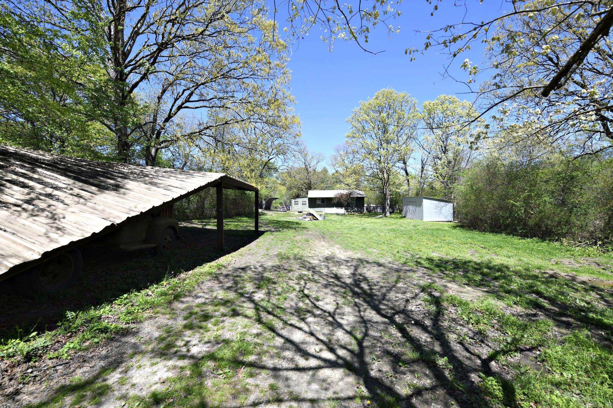 118 Polk Road 76 E Property Photo 9