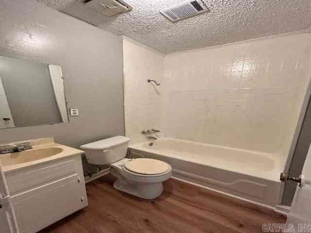 901 E 29th Ave Avenue 7 Property Photo 7