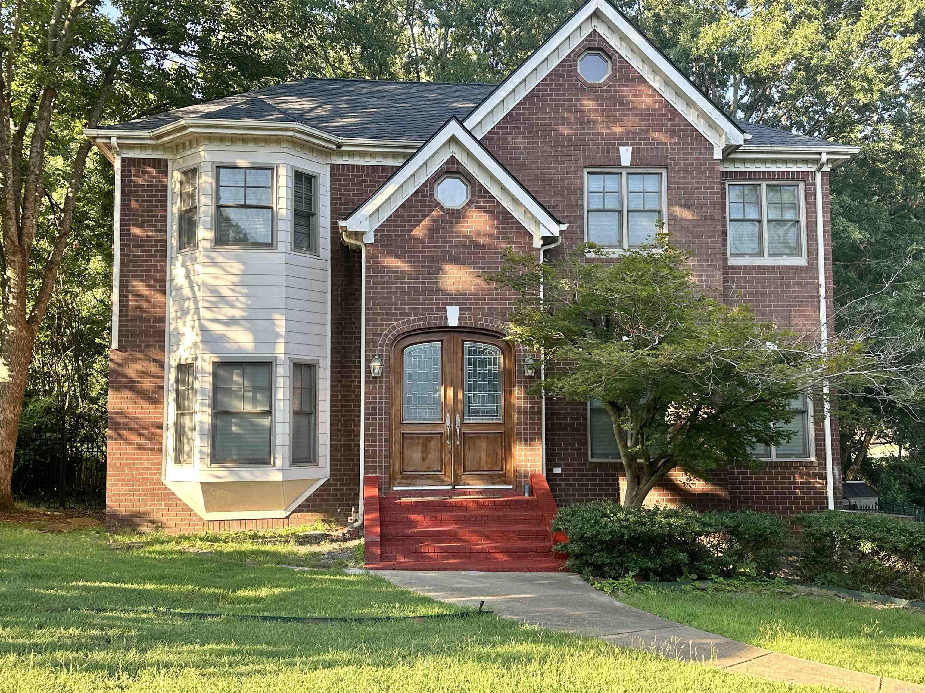 2307 Morningside Drive Property Photo 1