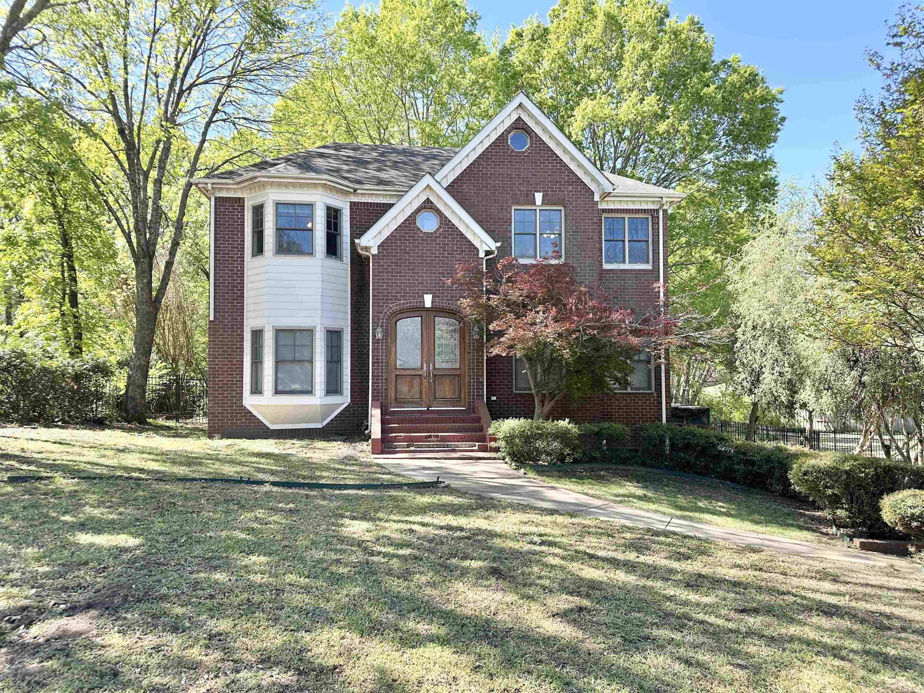 2307 Morningside Drive Property Photo 3