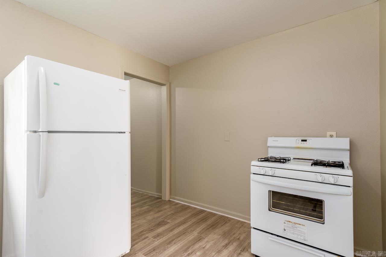 325 Hereford Street Property Photo 10
