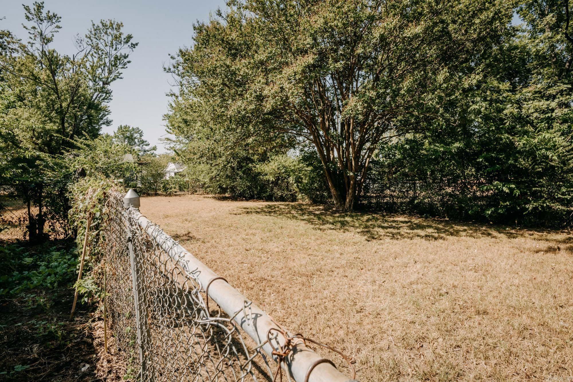 1212 W Jackman Street Property Photo 5