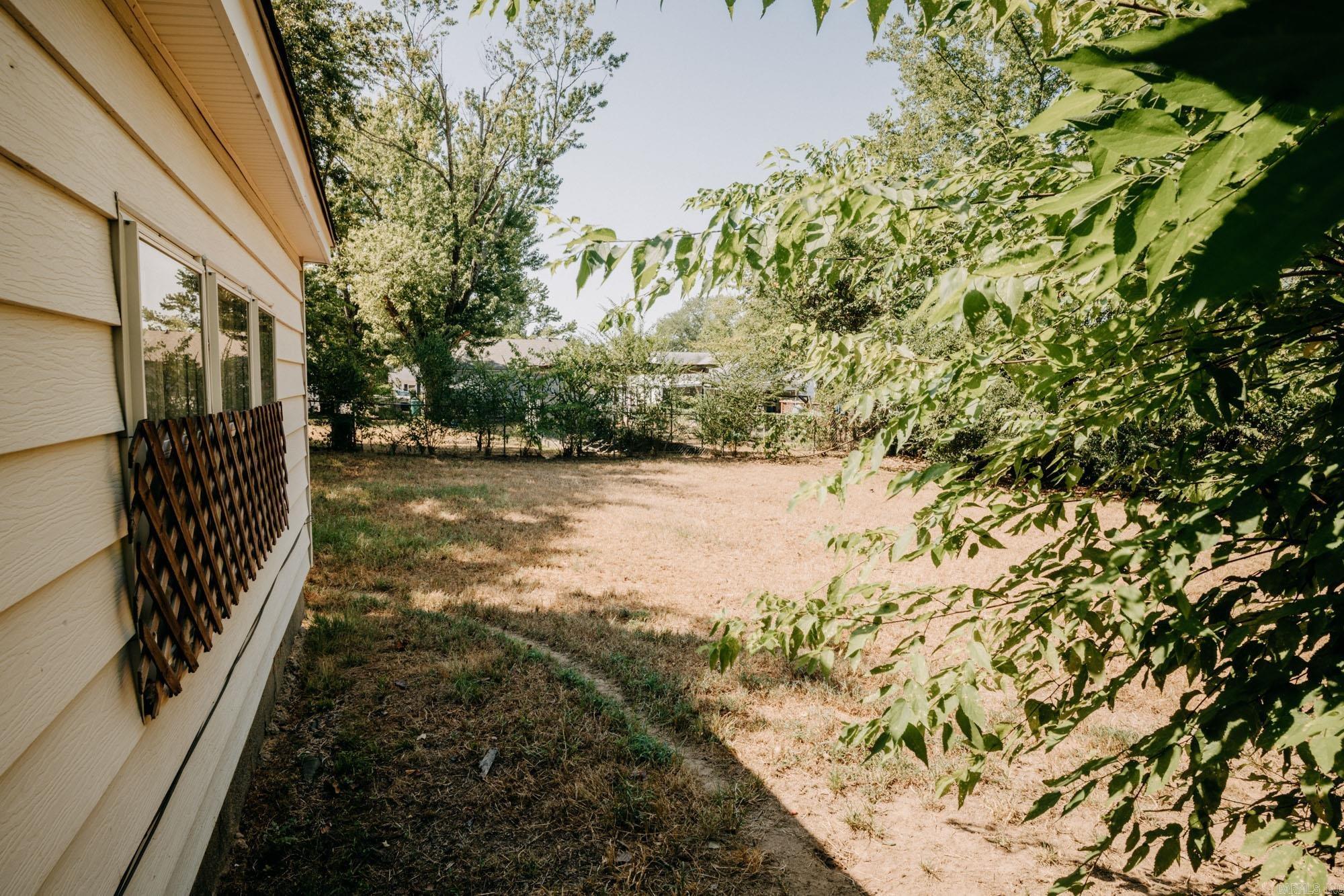 1212 W Jackman Street Property Photo 6