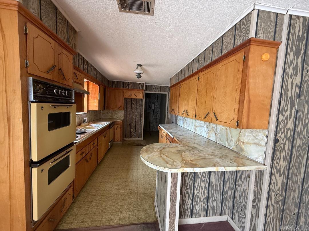 2925 Bowie Avenue Property Photo 7