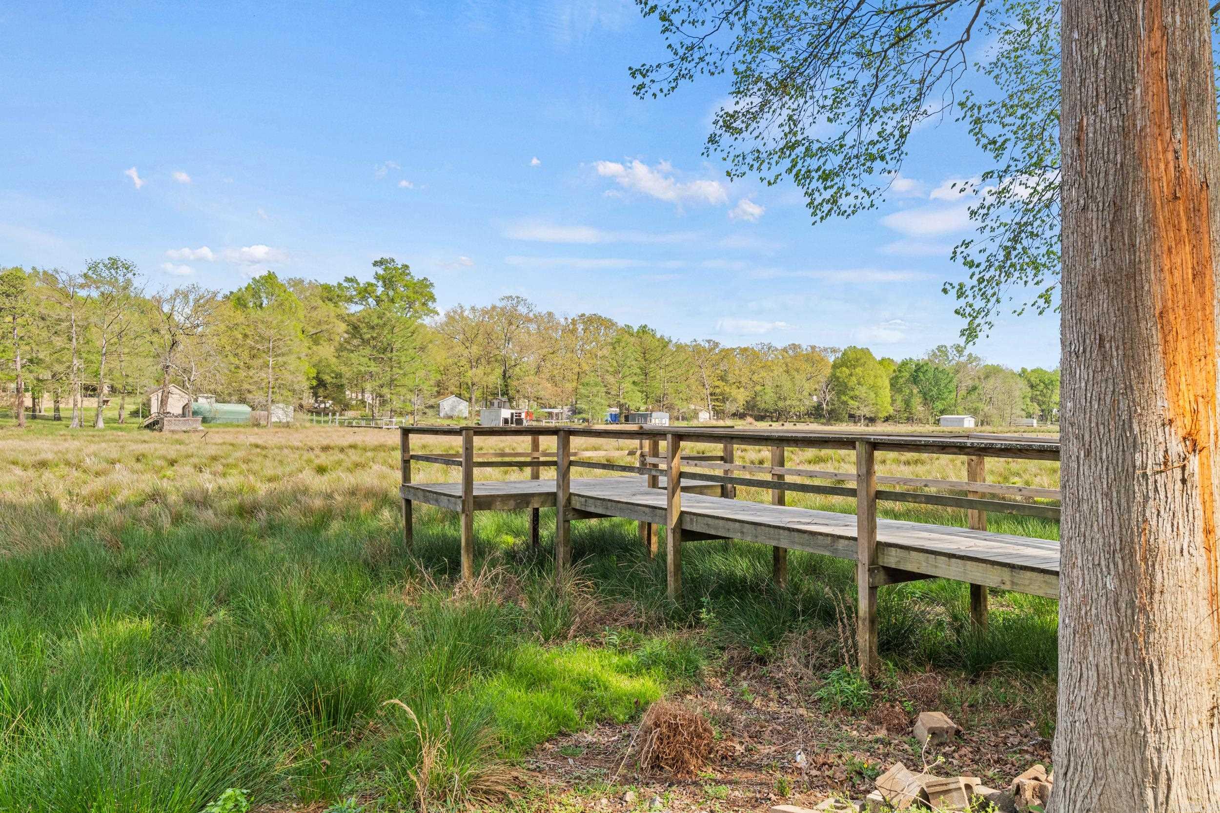 11 E Ridge Road Property Photo 3