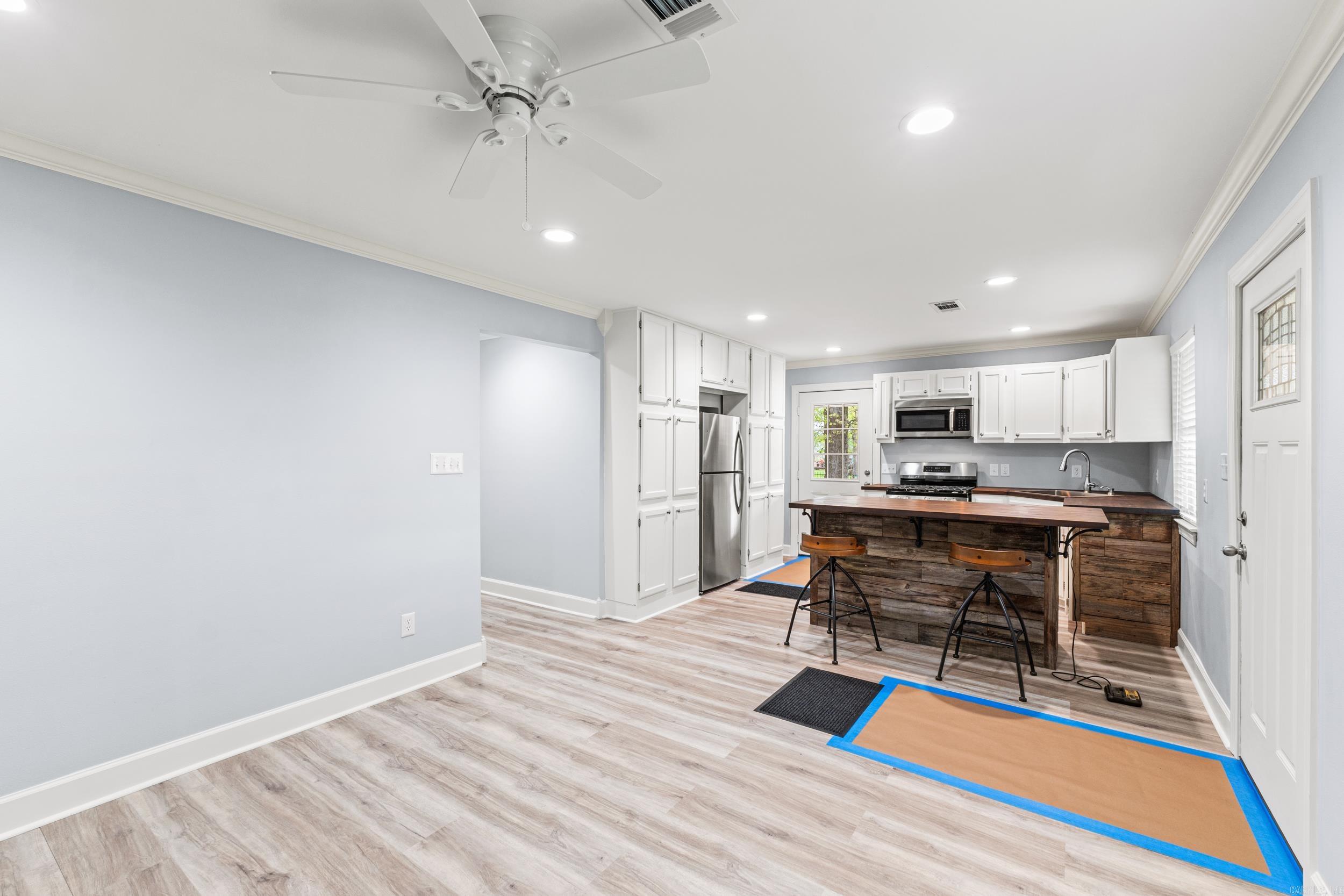 11 E Ridge Road Property Photo 6
