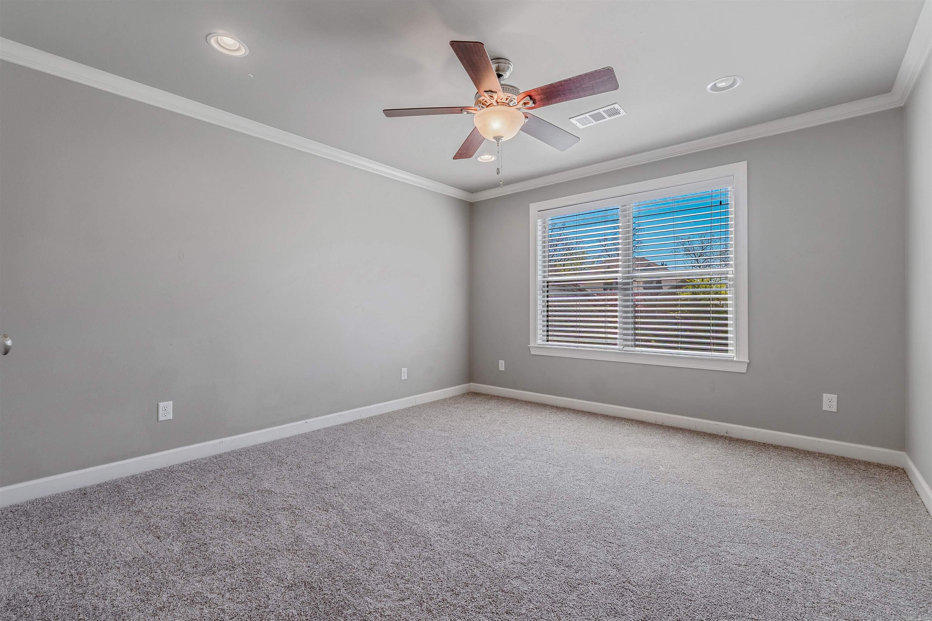 6 Commentry Drive Property Photo 33
