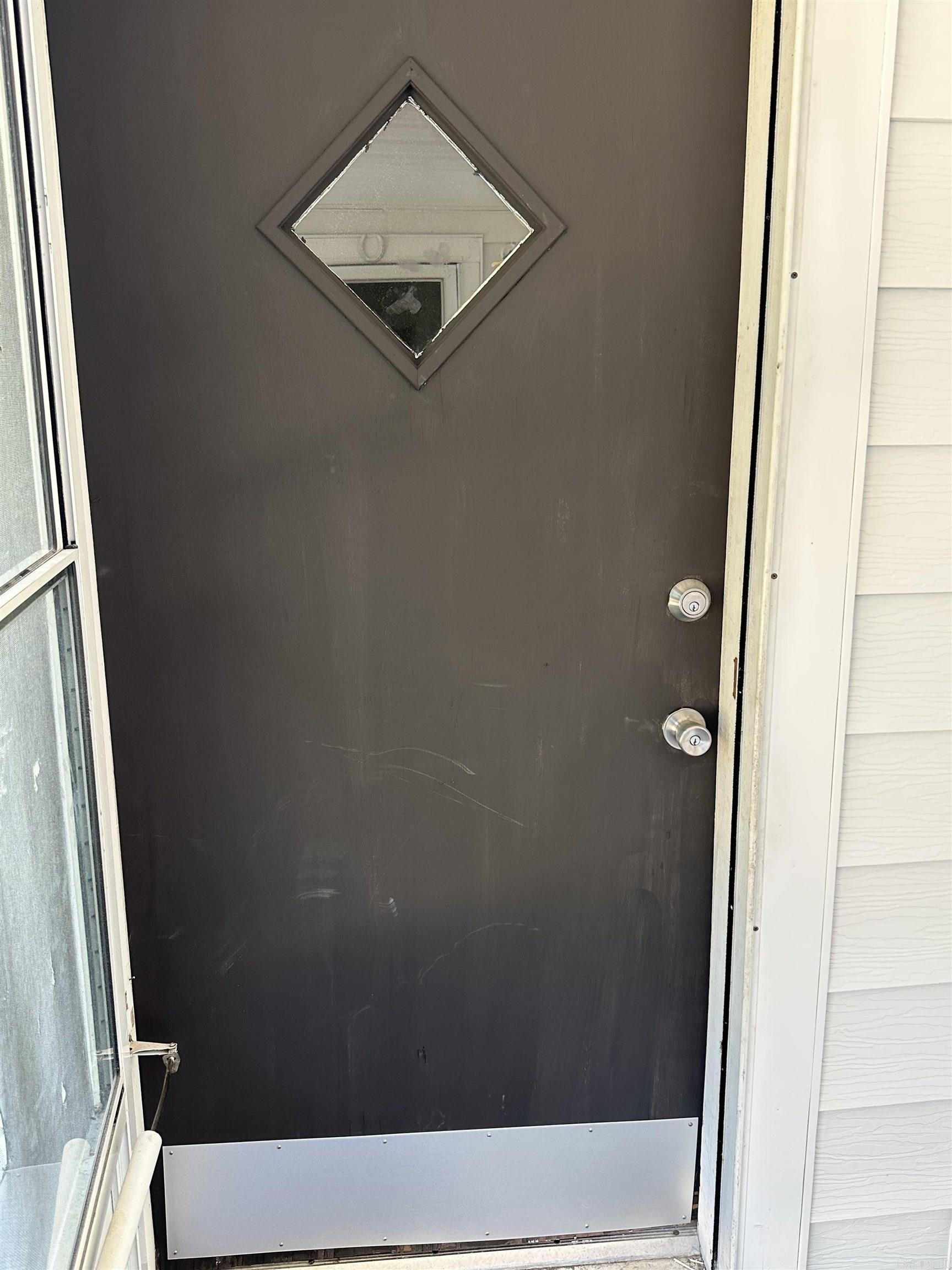907 Calhoun Property Photo 2