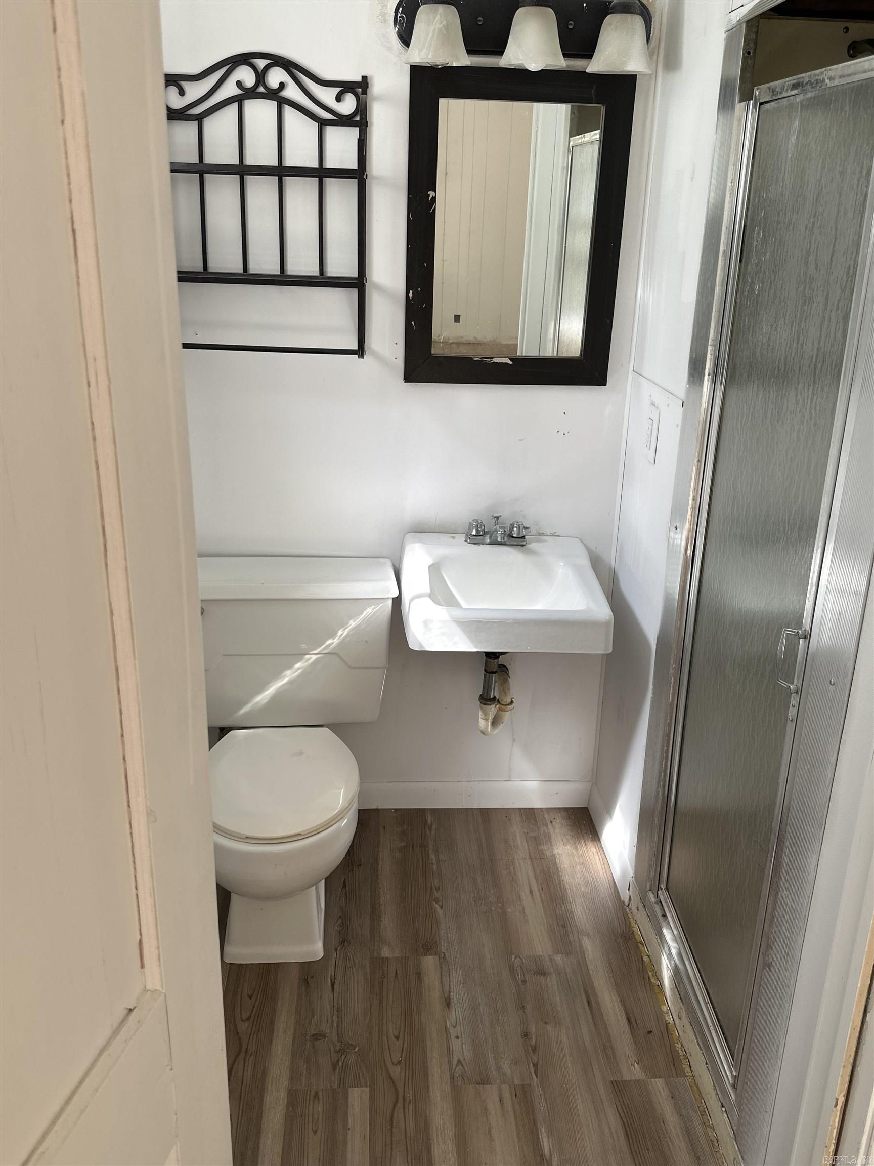 907 Calhoun Property Photo 13