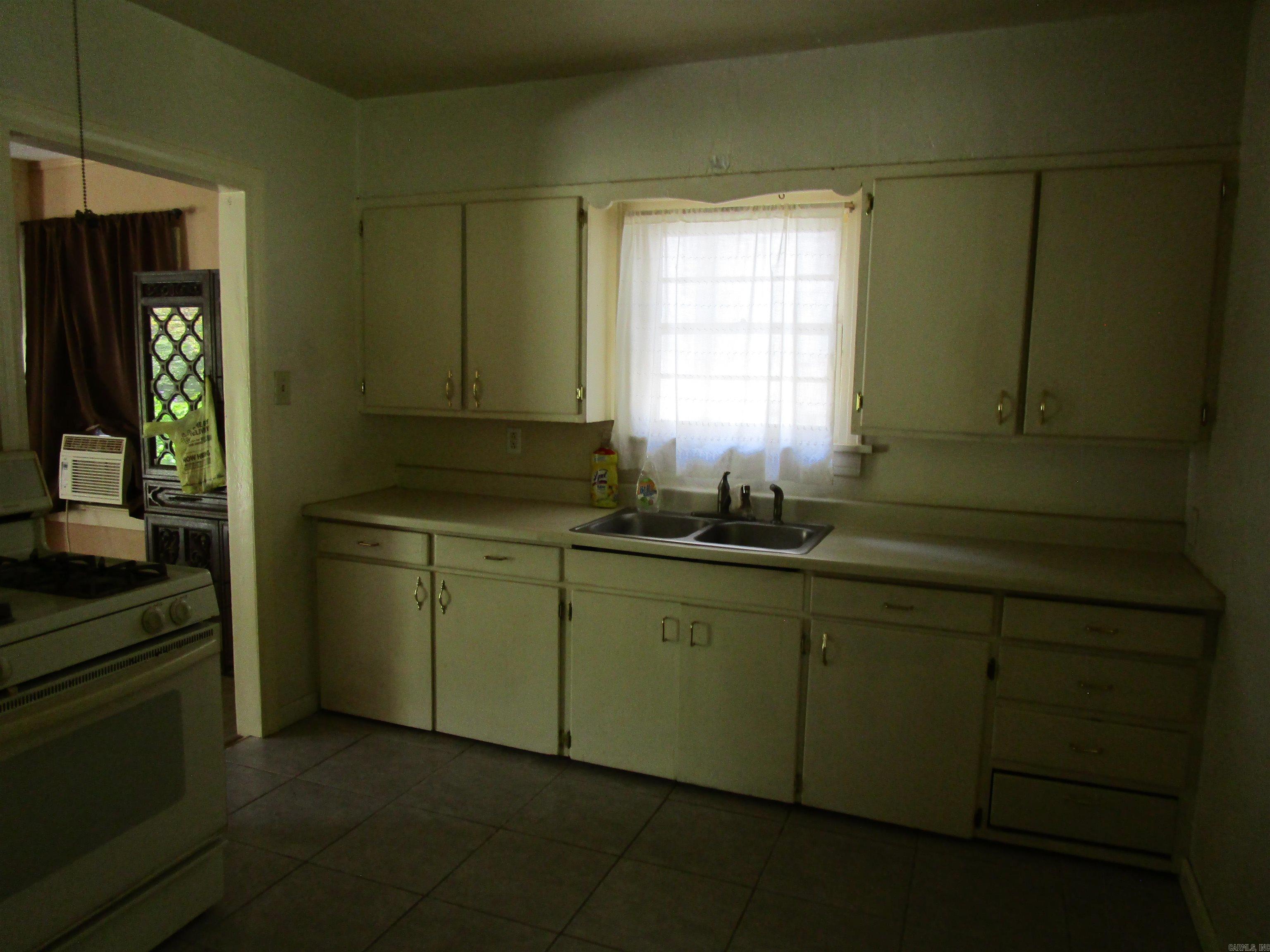 630 Whittington Avenue Property Photo 14