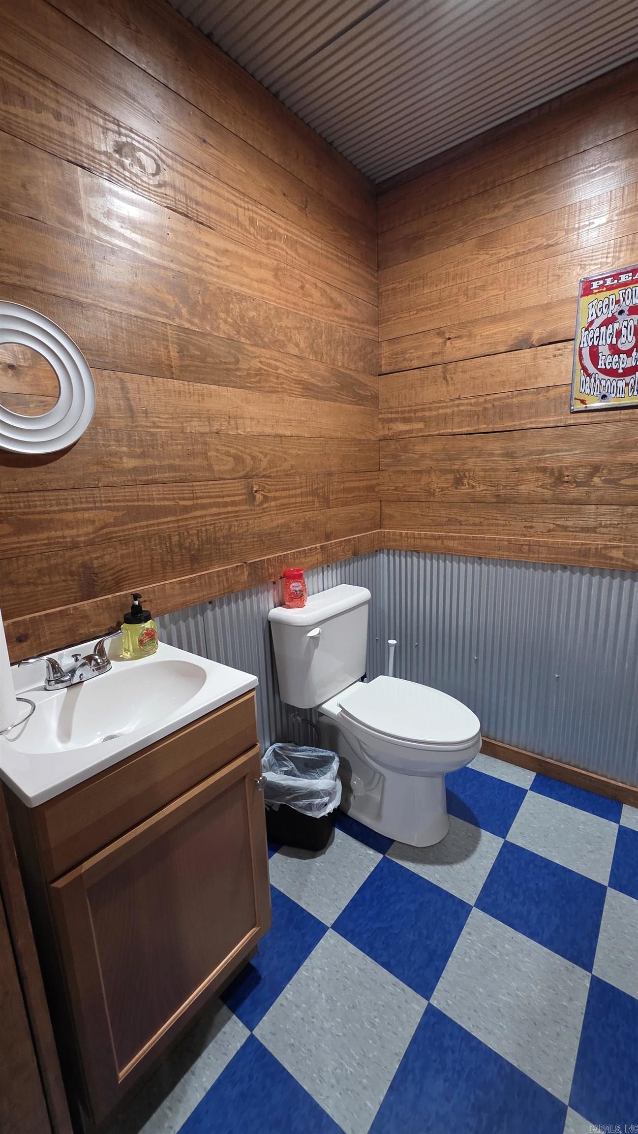 108 Scenic 7 Highway Property Photo 15