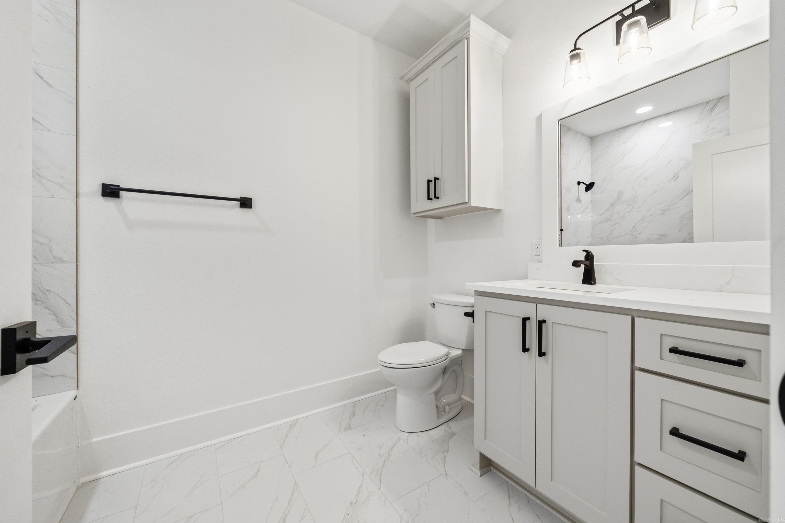 9 Linares Lane Property Photo 45