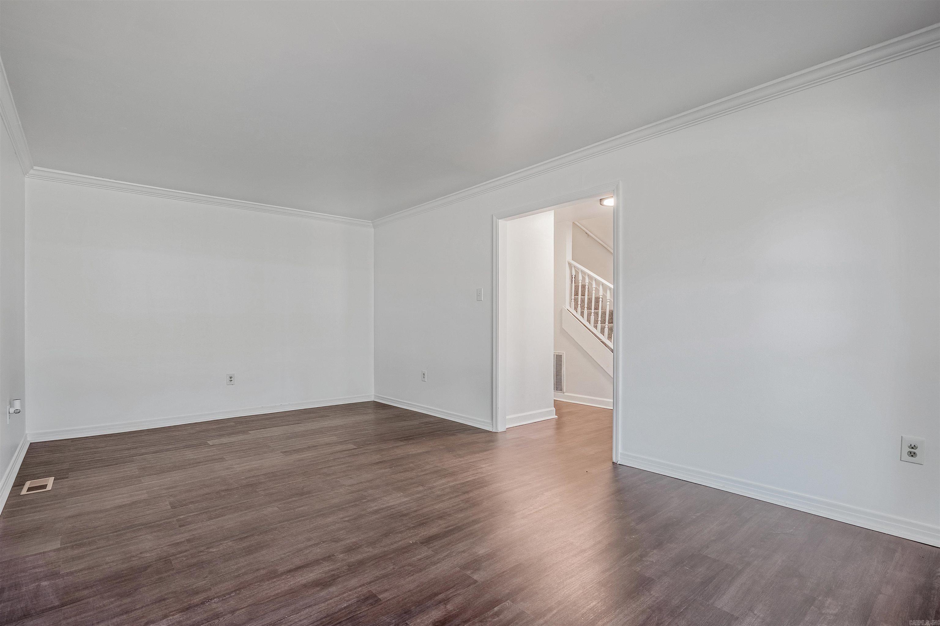 19019 Quail Run Property Photo 7
