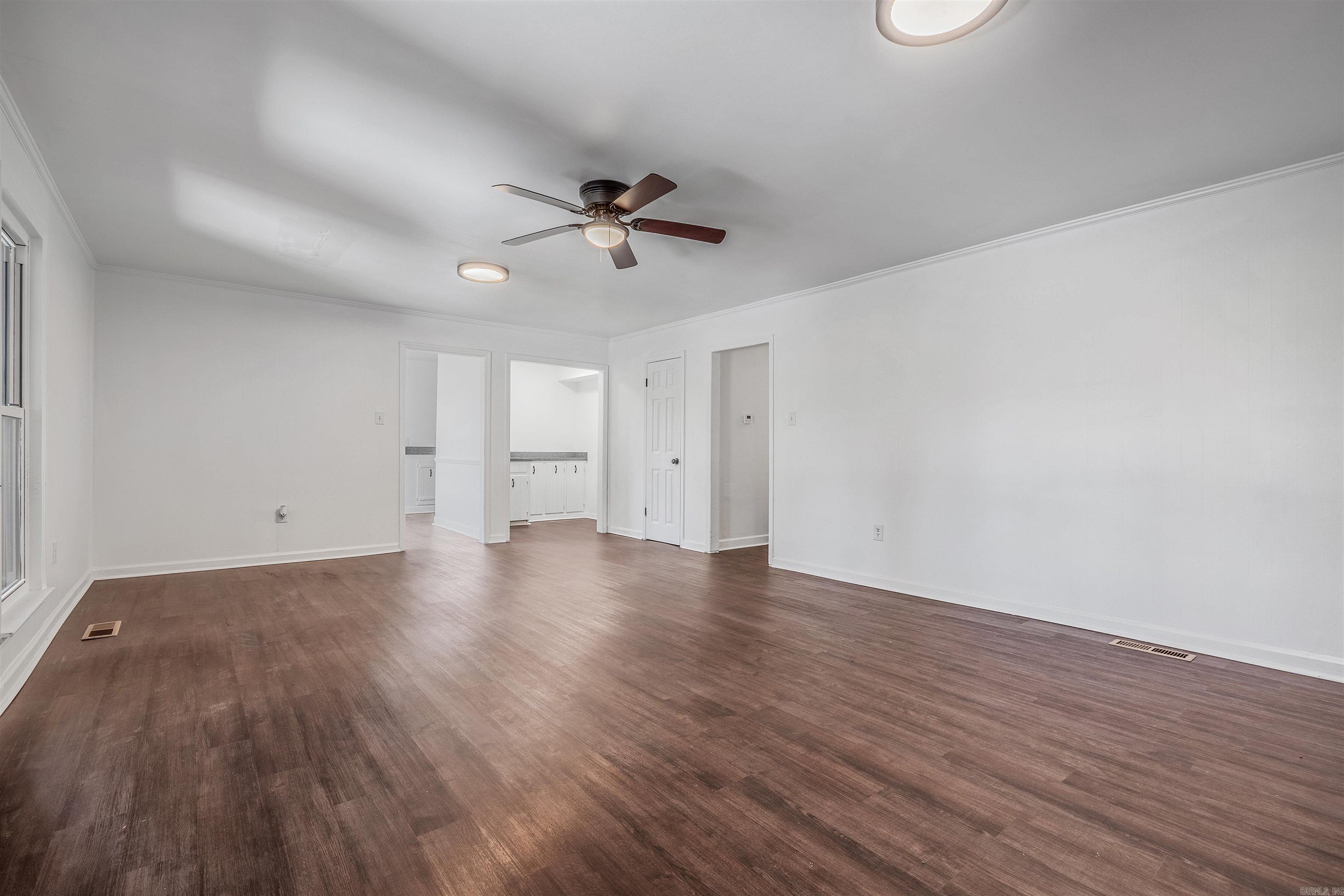 19019 Quail Run Property Photo 10