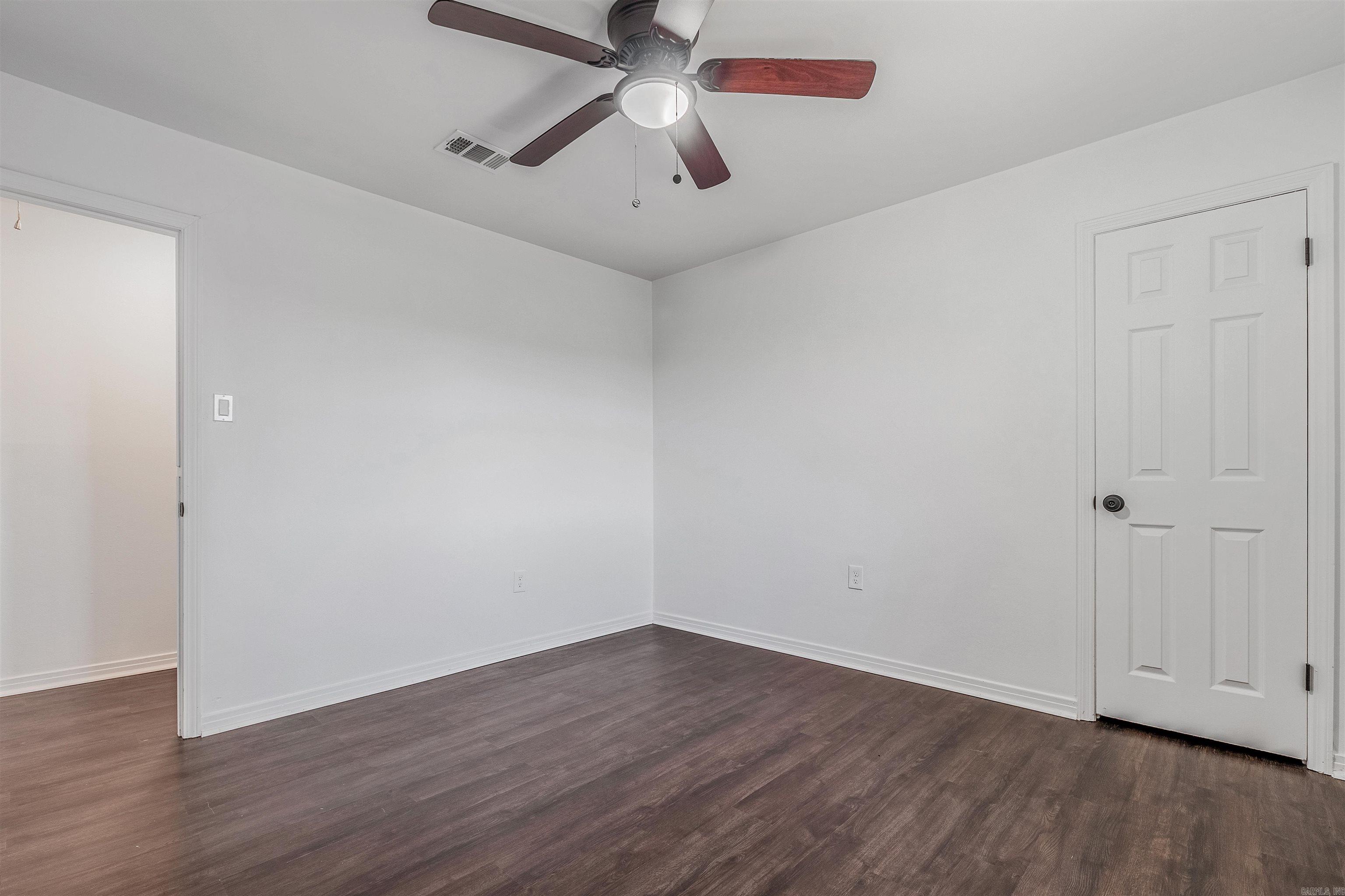 19019 Quail Run Property Photo 29