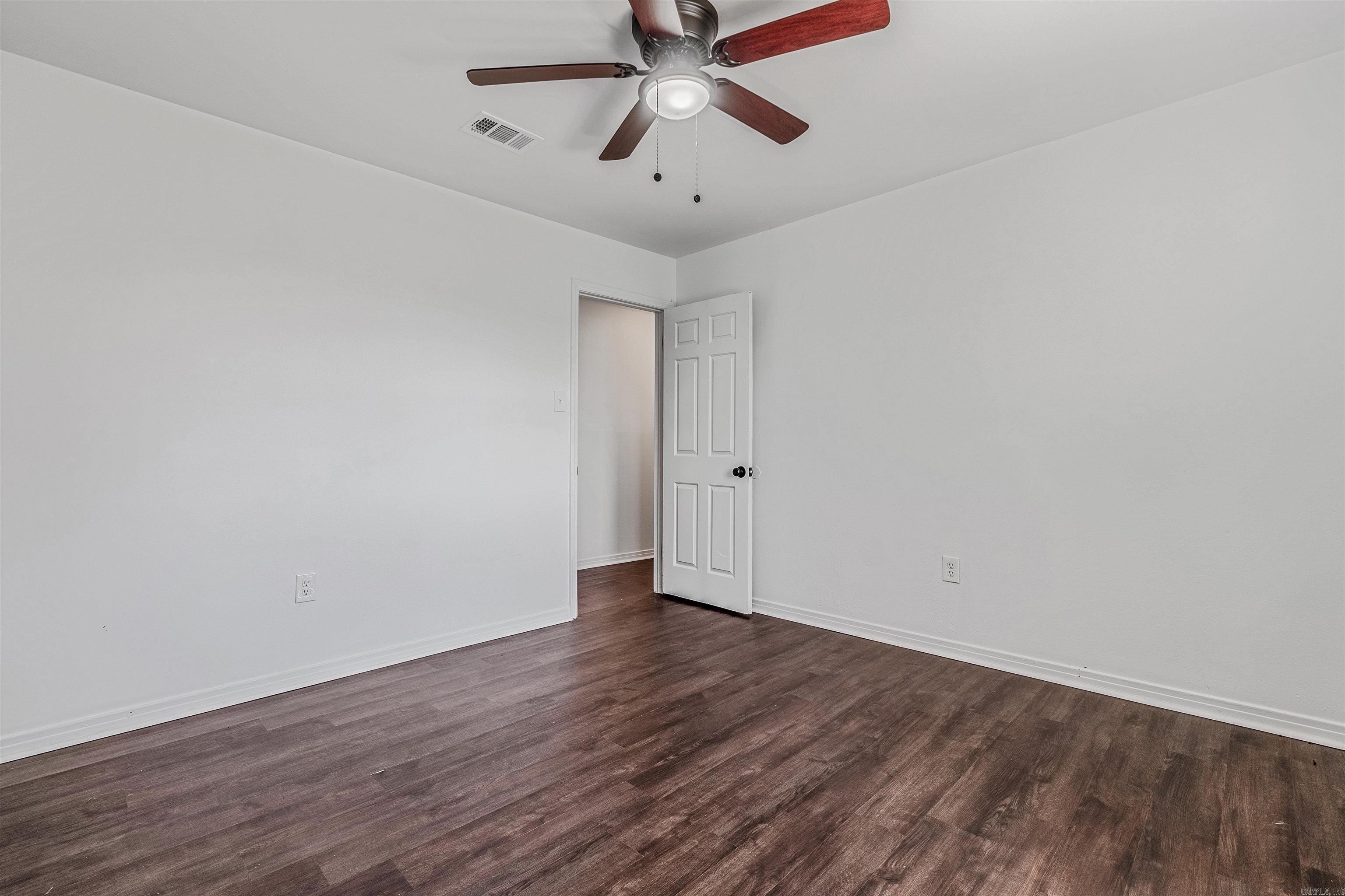 19019 Quail Run Property Photo 34