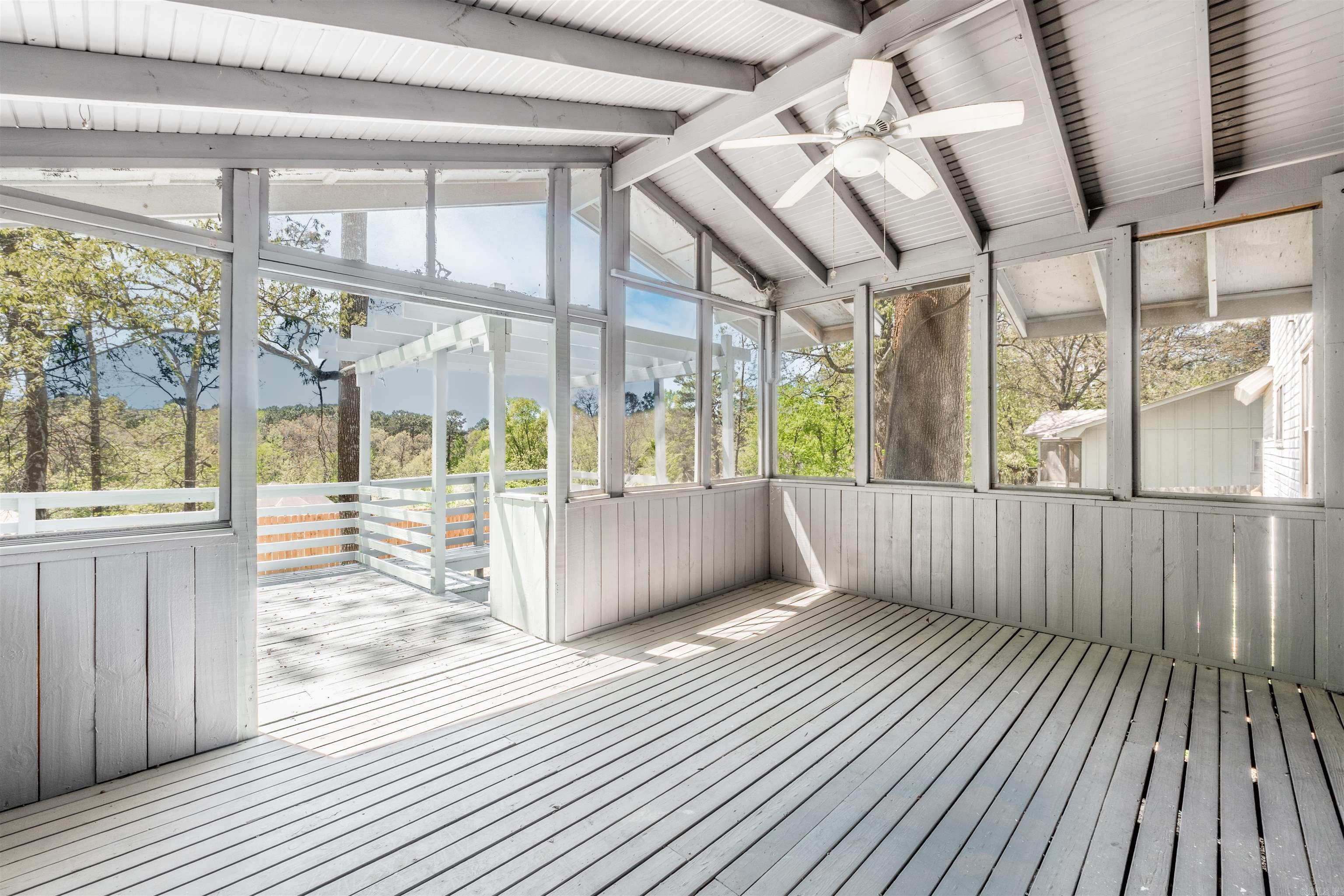 19019 Quail Run Property Photo 43