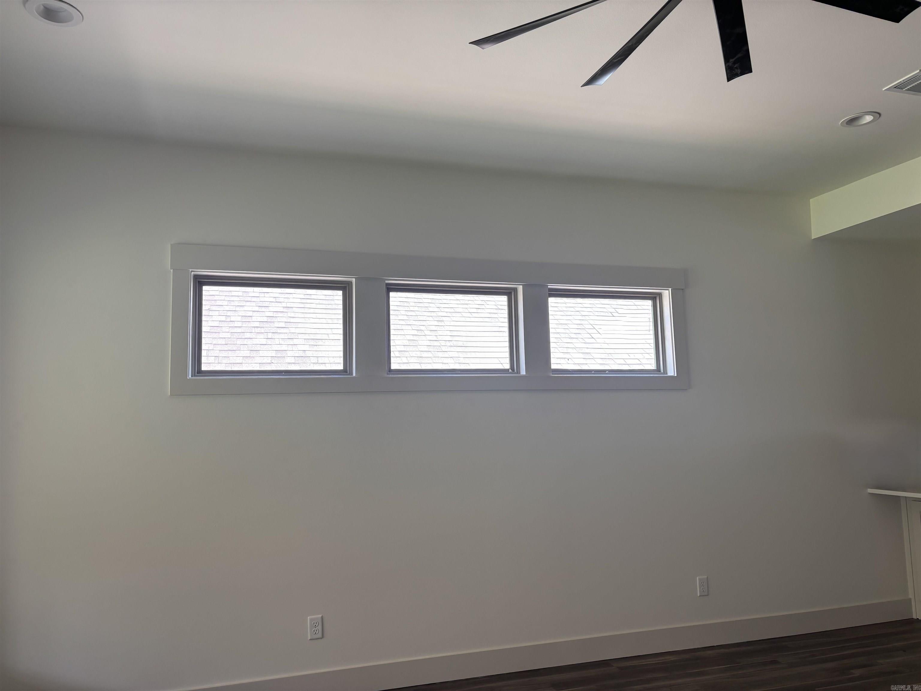 3811 Logan Ridge Property Photo 7