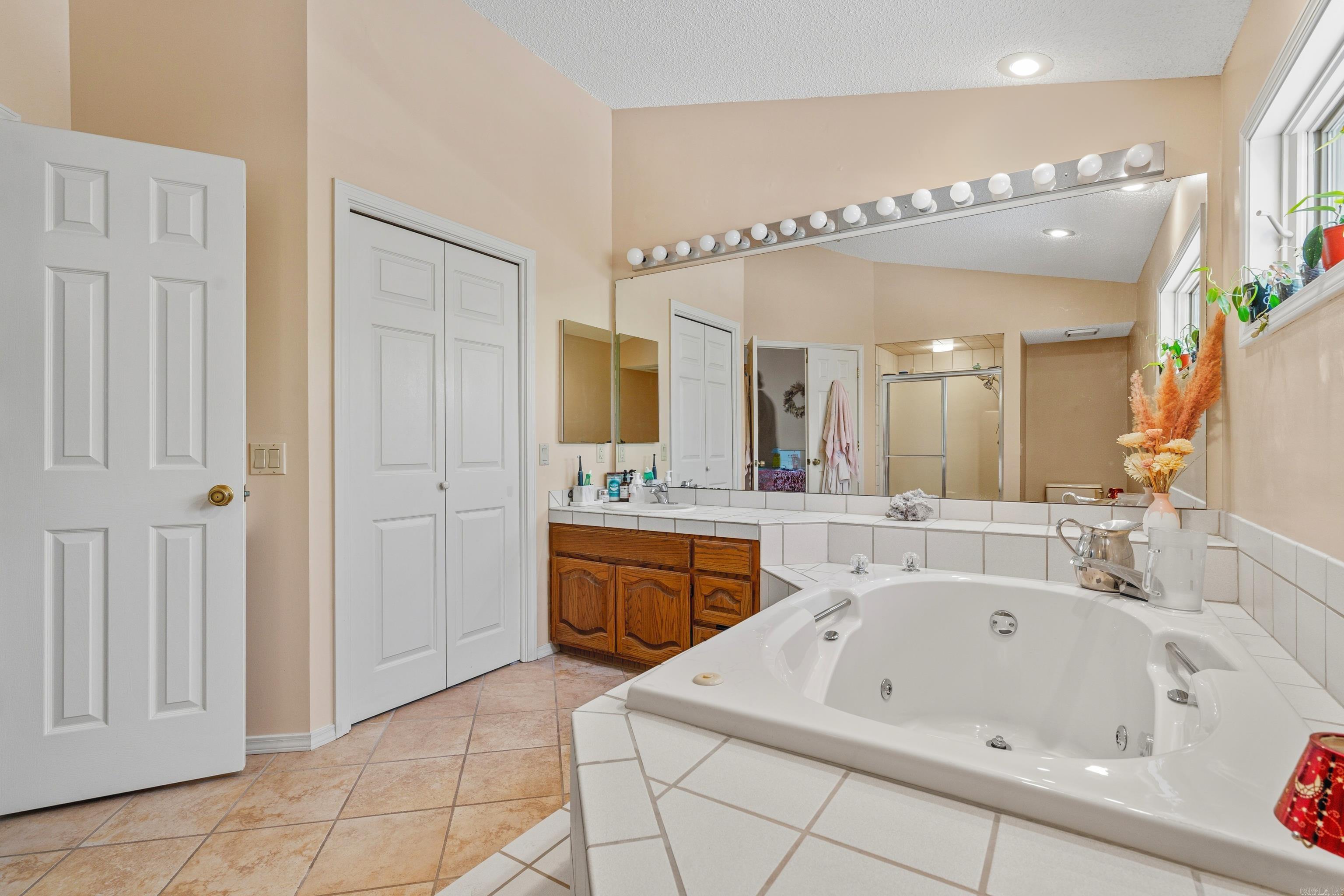 2 Palencia Lane Property Photo 31
