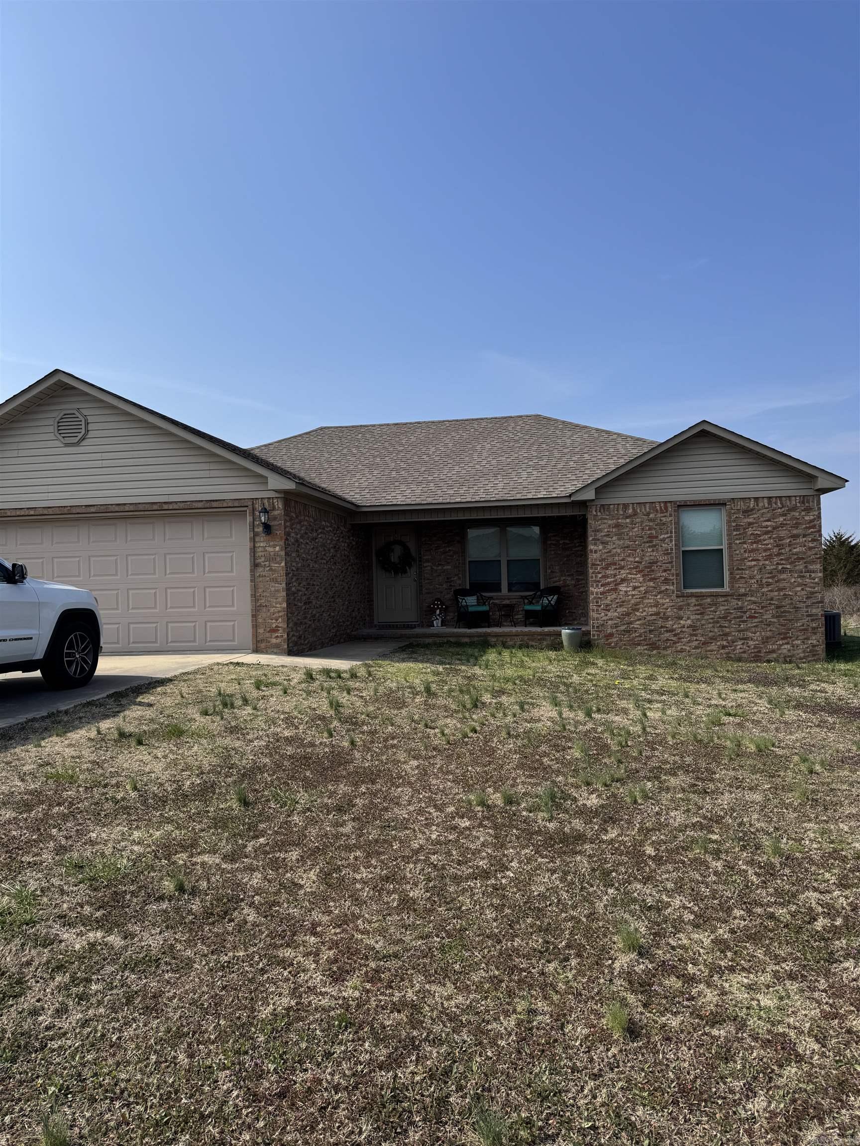 115 Greg Sneed Drive Property Photo 2
