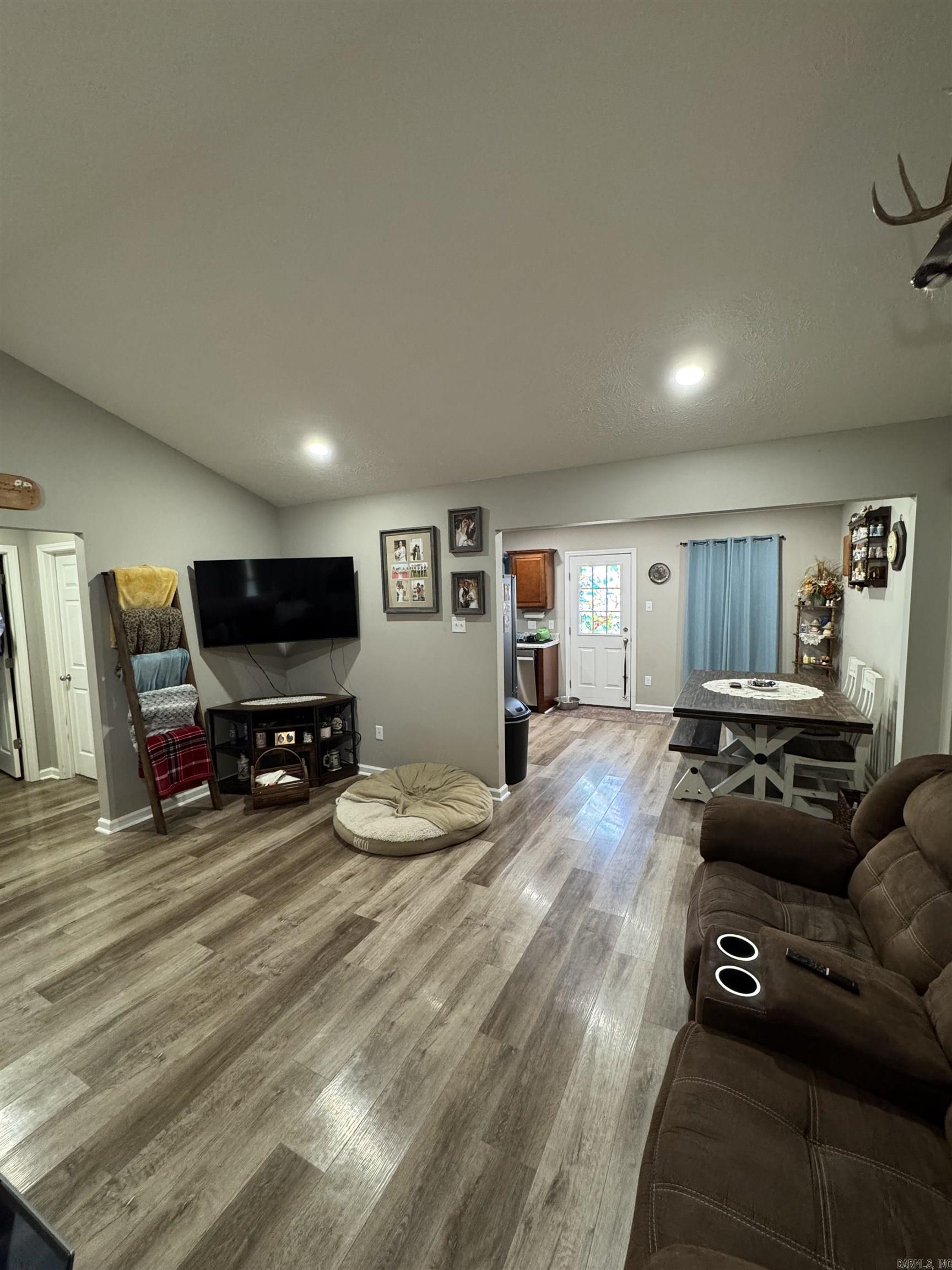 115 Greg Sneed Drive Property Photo 7