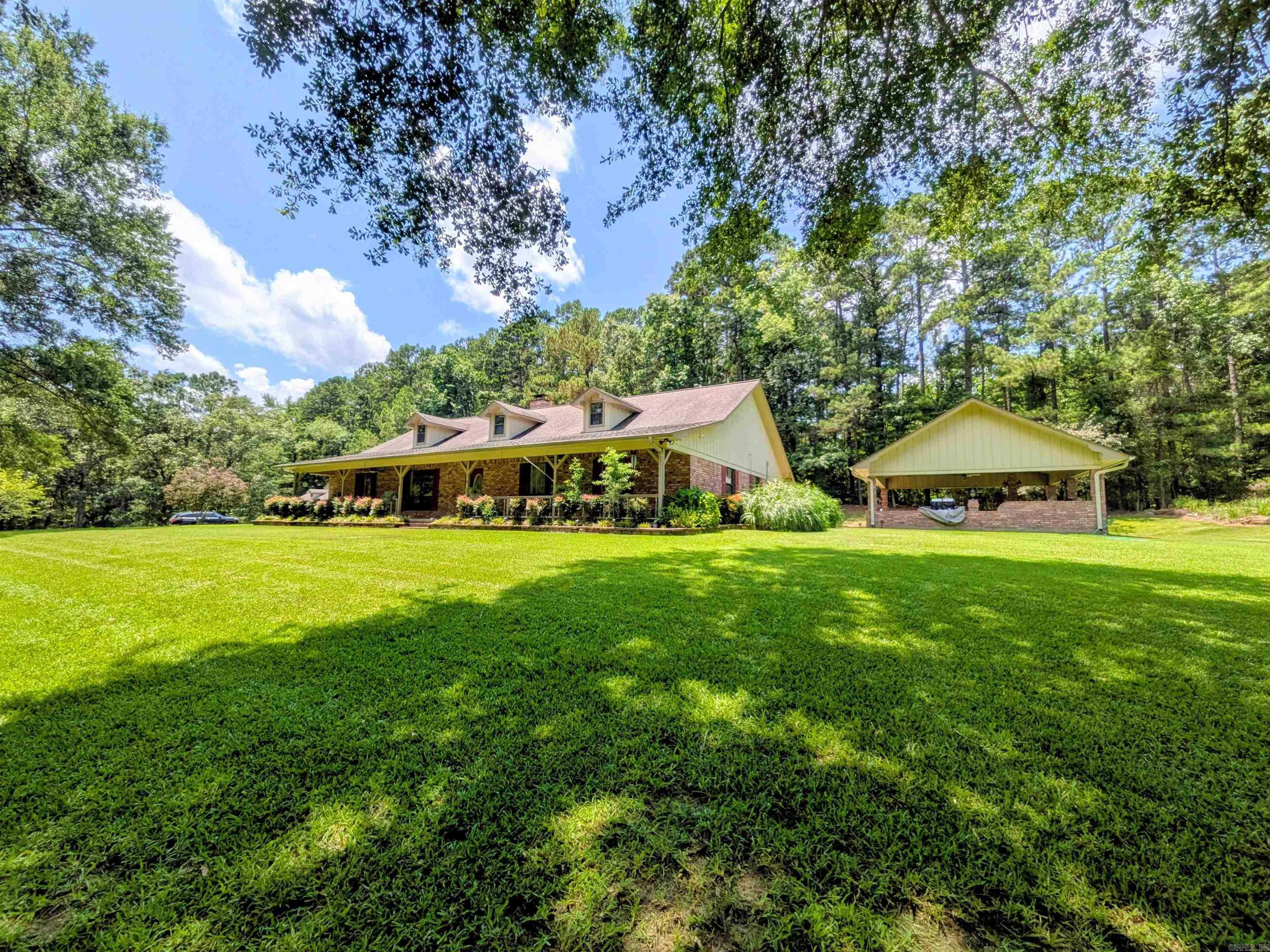 2420 Maul Rd. Property Photo 11