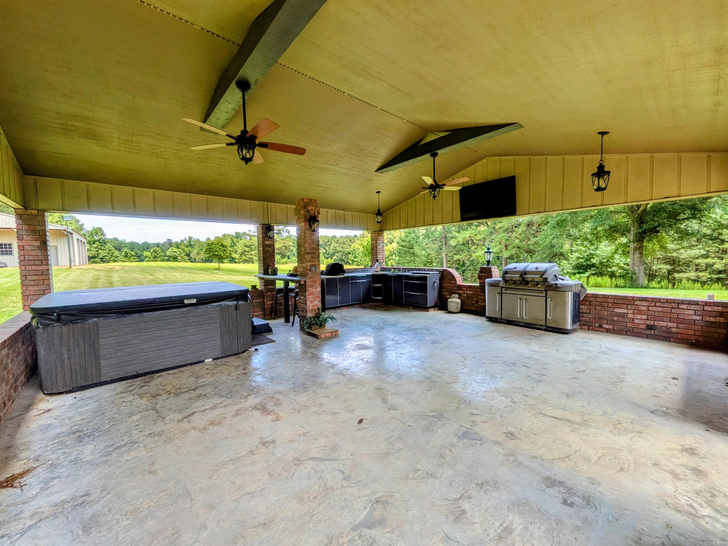 2420 Maul Rd. Property Photo 15