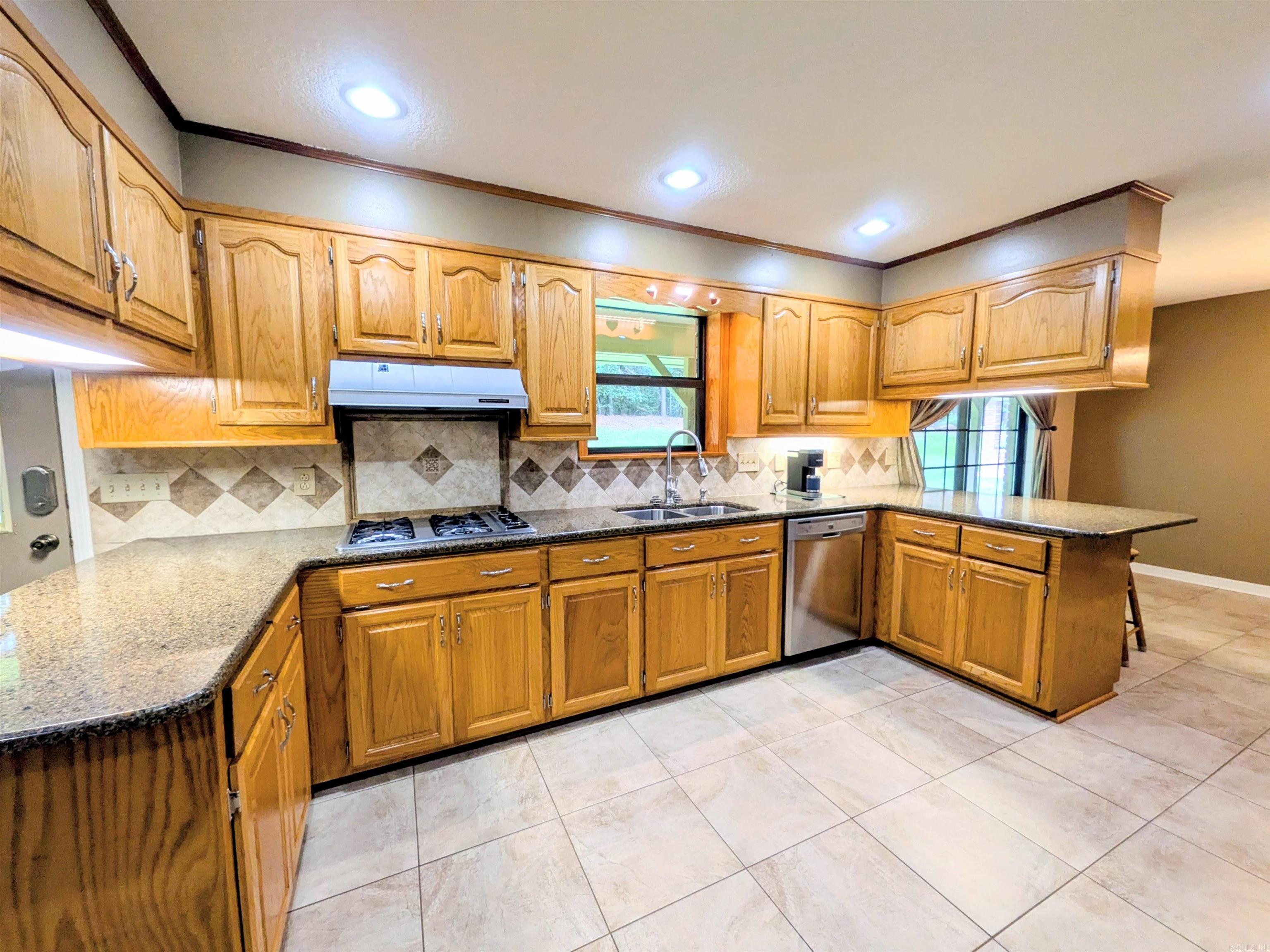 2420 Maul Rd. Property Photo 33