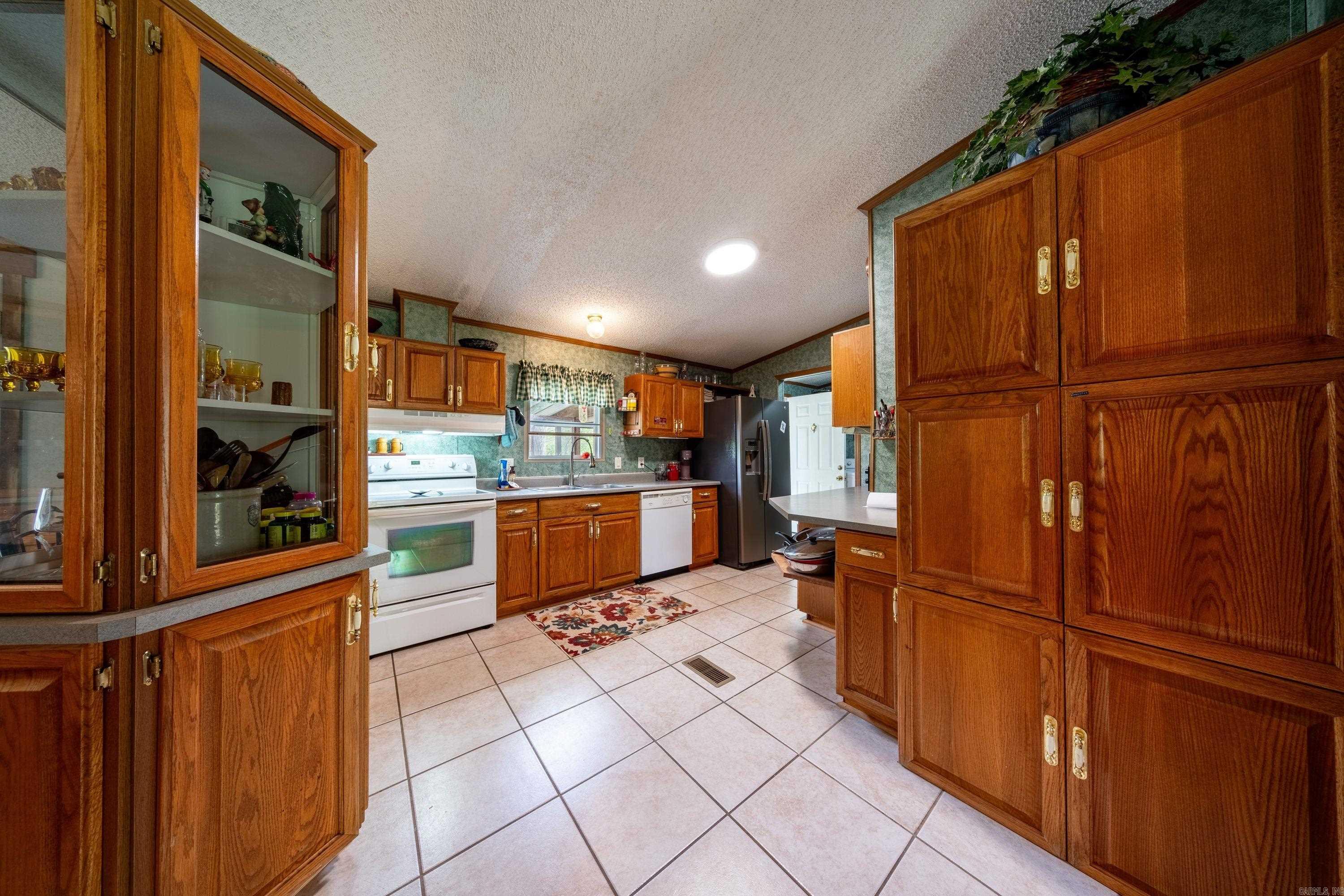 681 Jellon Drive Property Photo 8