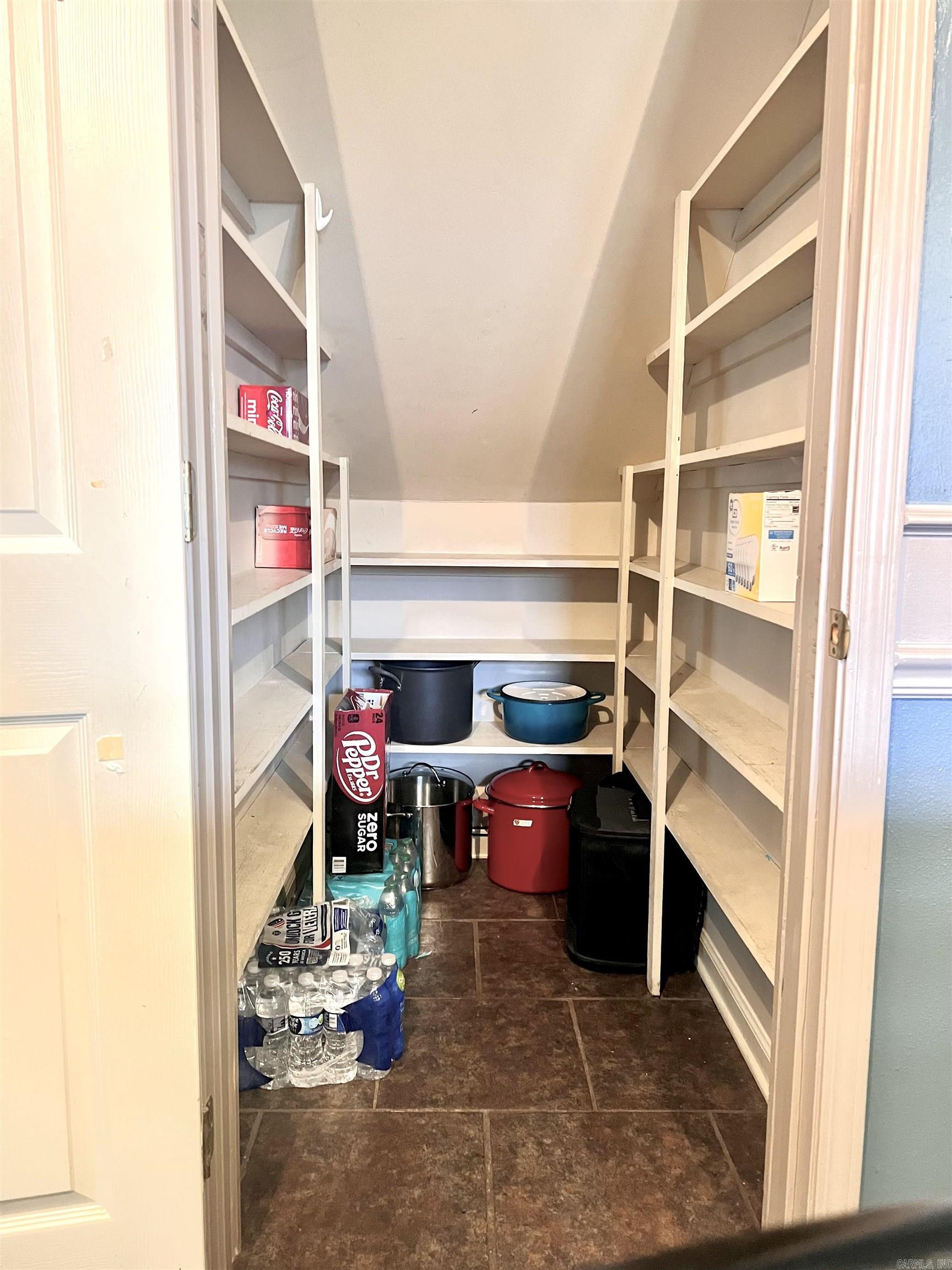 130 Day Drive Property Photo 10